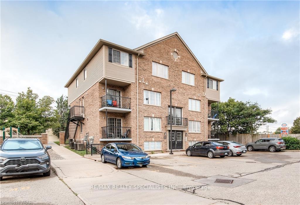 Photo 1 of Unit 25, 12 Holdborn Drive, Kitchener, Stanley Park — HOMEH