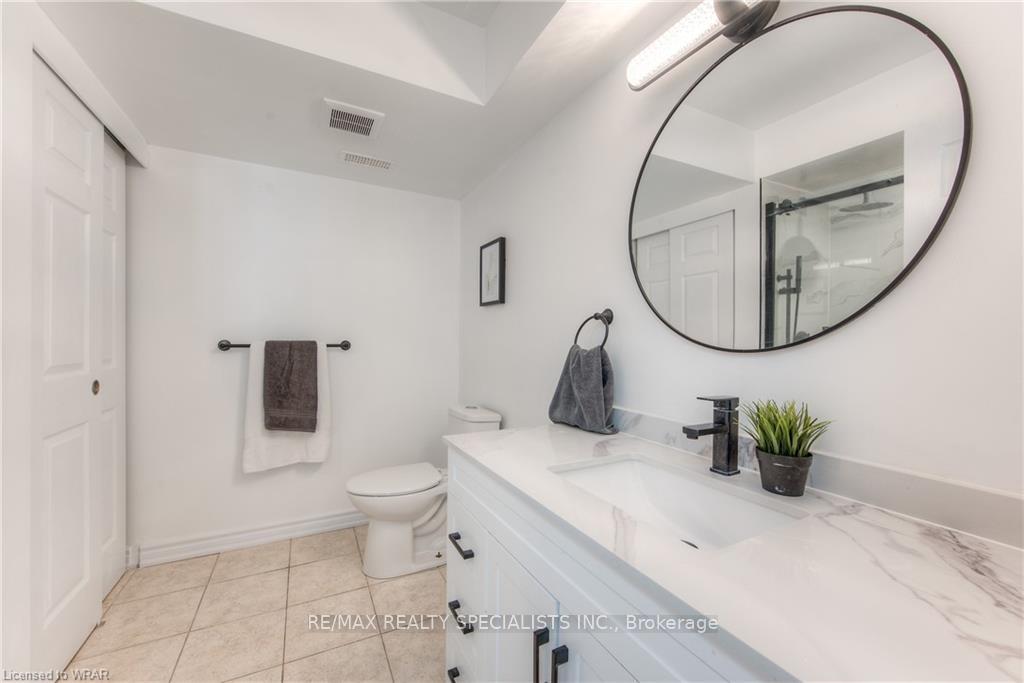 Photo 9 of Unit 25, 12 Holdborn Drive, Kitchener, Stanley Park — HOMEH
