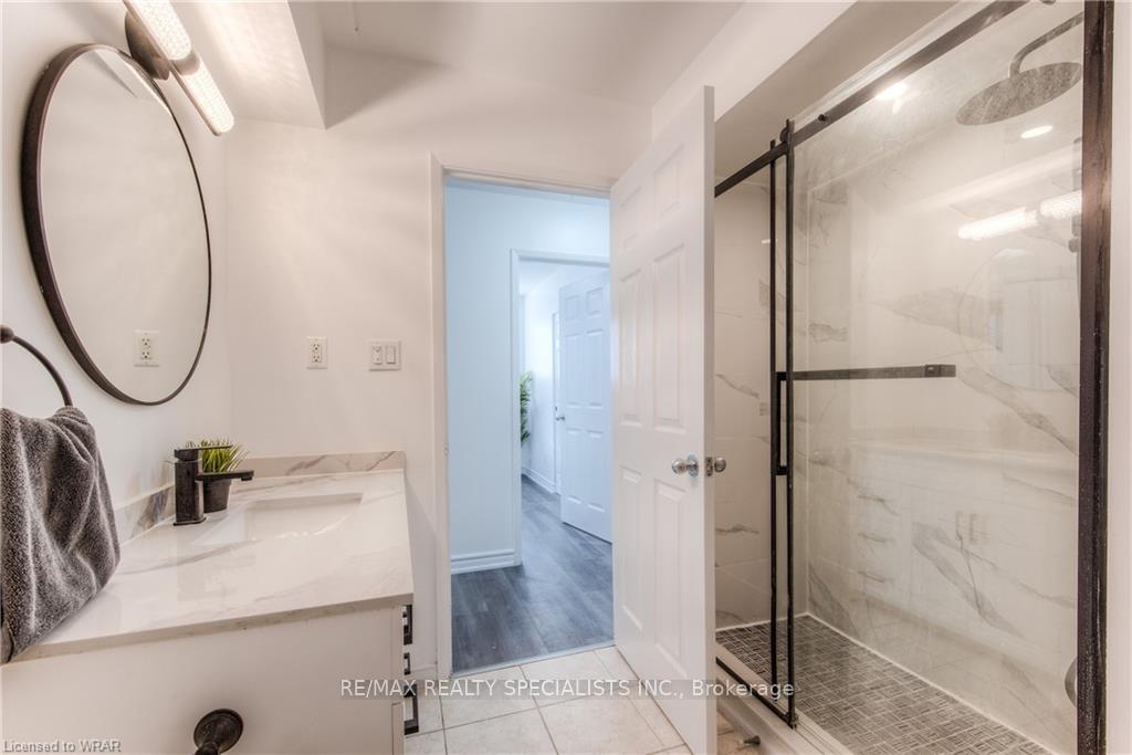 Photo 10 of Unit 25, 12 Holdborn Drive, Kitchener, Stanley Park — HOMEH