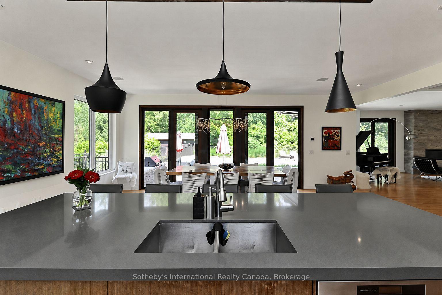 Photo 20 of 4 Holly Court, Collingwood — HOMEH