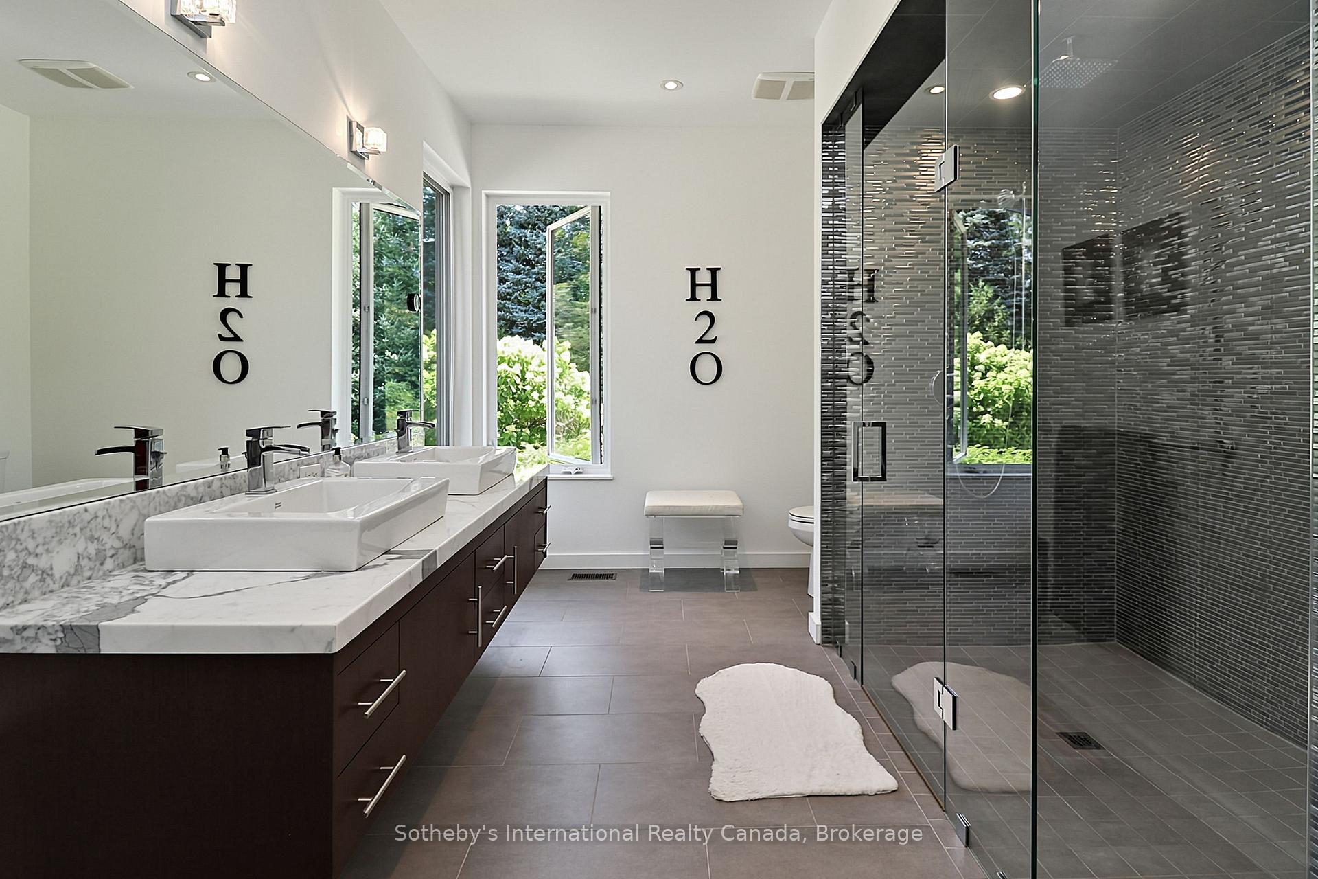 Photo 25 of 4 Holly Court, Collingwood — HOMEH