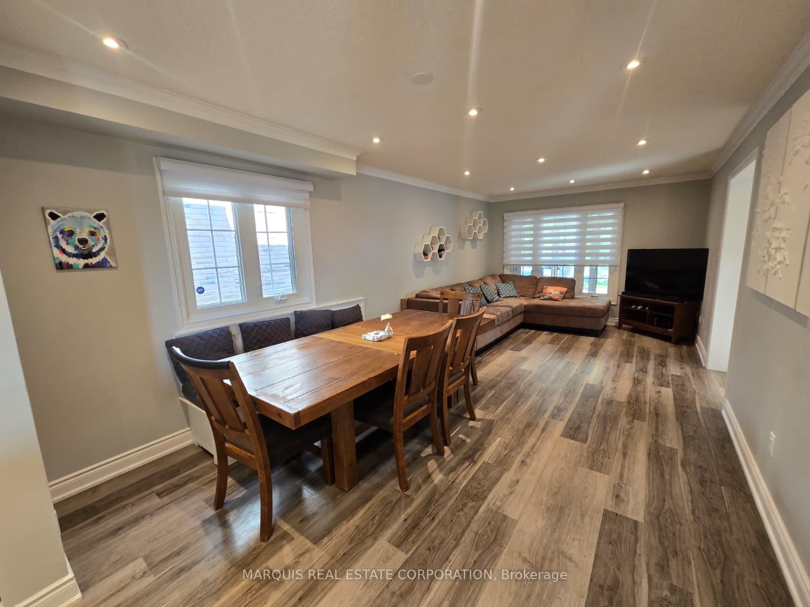 Photo 39 of 198 Forsyth Road, Newmarket, Bristol-London — HOMEH