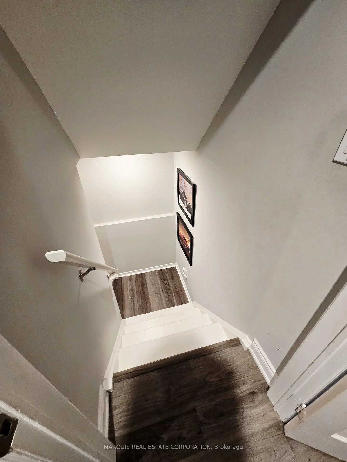 Photo 36 of 198 Forsyth Road, Newmarket, Bristol-London — HOMEH