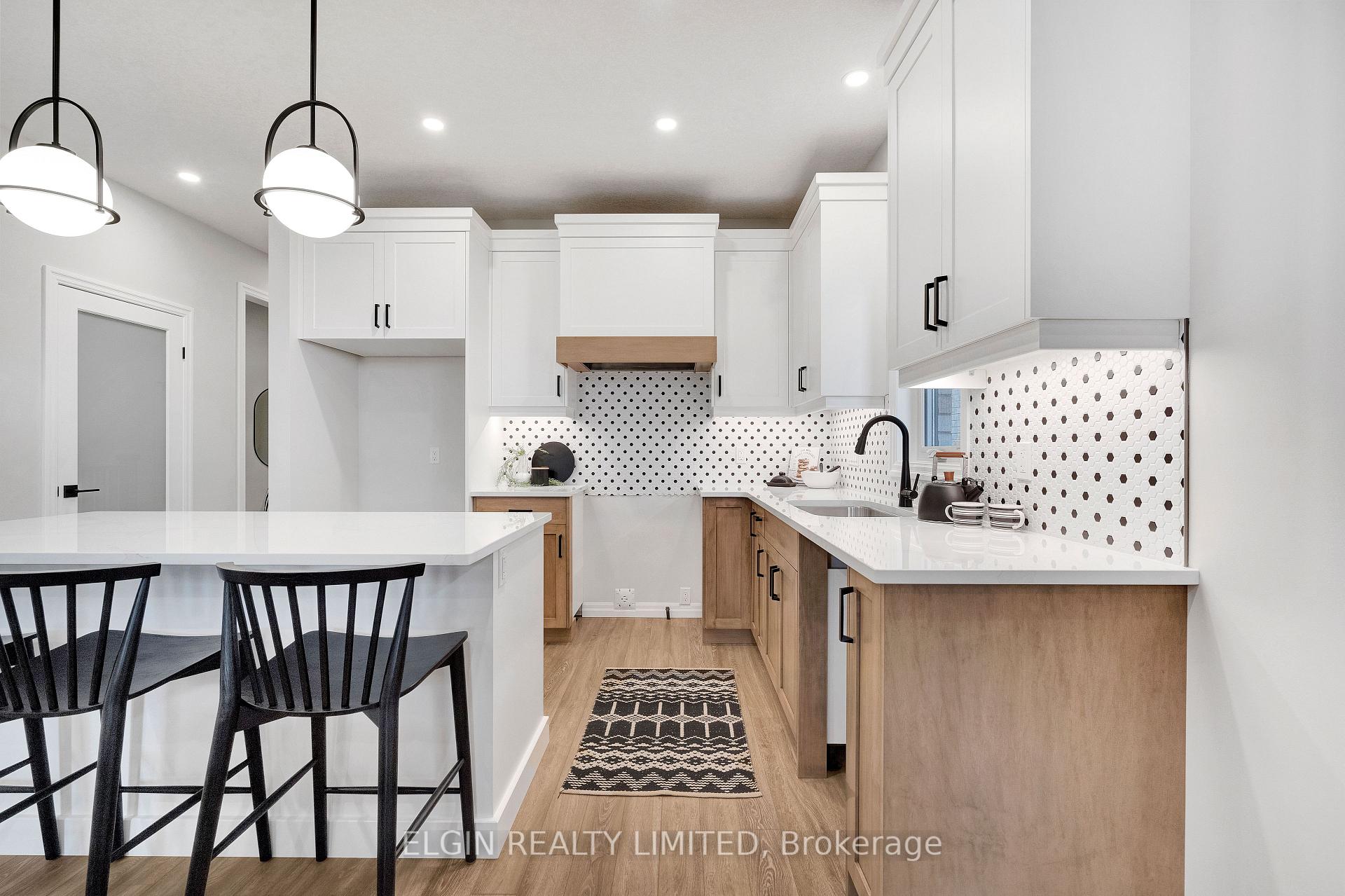 Photo 7 of 74 Braun Avenue, Tillsonburg — HOMEH