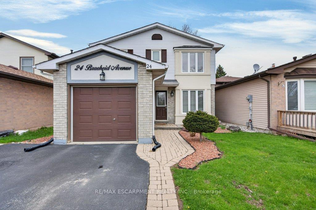 Photo 3 of 24 Braeheid Avenue, Hamilton, Waterdown — HOMEH