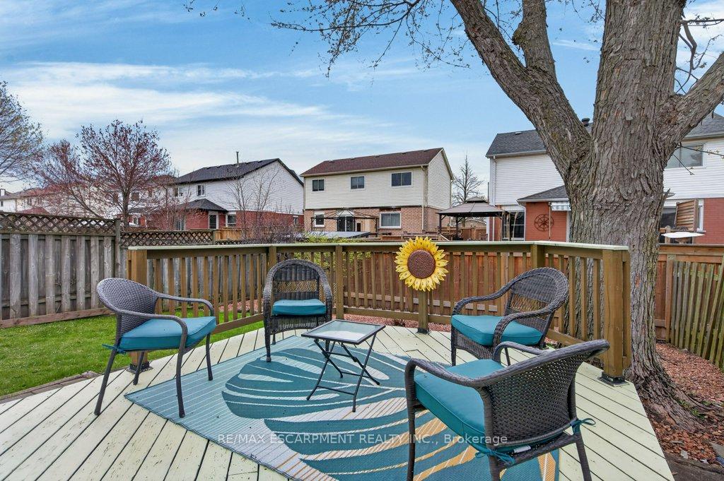 Photo 38 of 24 Braeheid Avenue, Hamilton, Waterdown — HOMEH