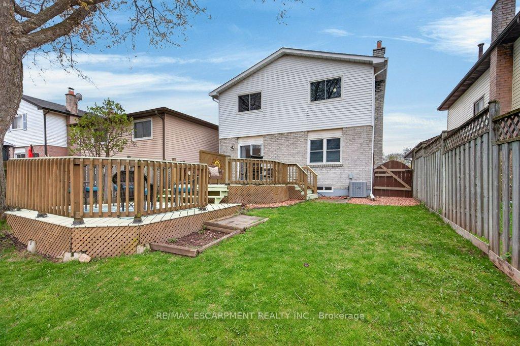 Photo 41 of 24 Braeheid Avenue, Hamilton, Waterdown — HOMEH