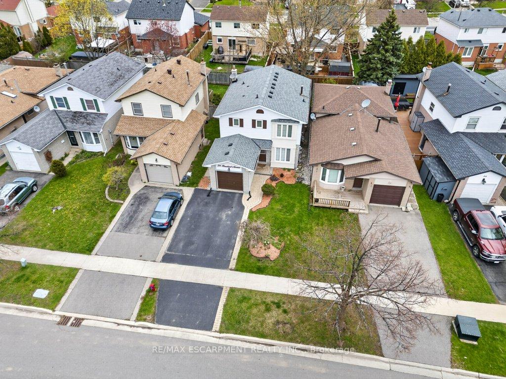 Photo 43 of 24 Braeheid Avenue, Hamilton, Waterdown — HOMEH