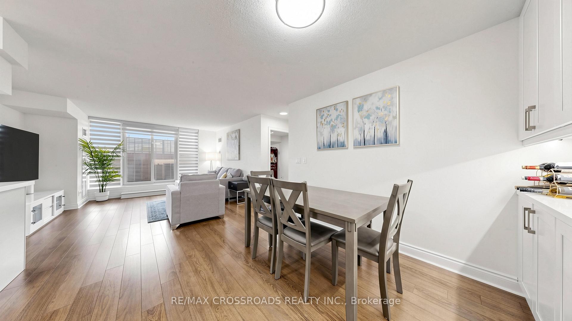 Photo 14 of Unit 656, 23 Cox Boulevard, Markham, Unionville — HOMEH