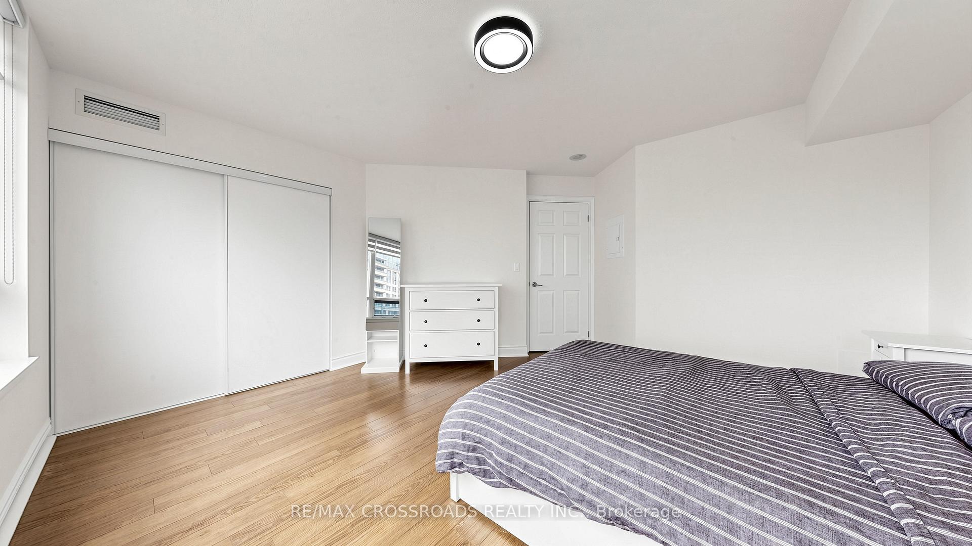 Photo 28 of Unit 656, 23 Cox Boulevard, Markham, Unionville — HOMEH