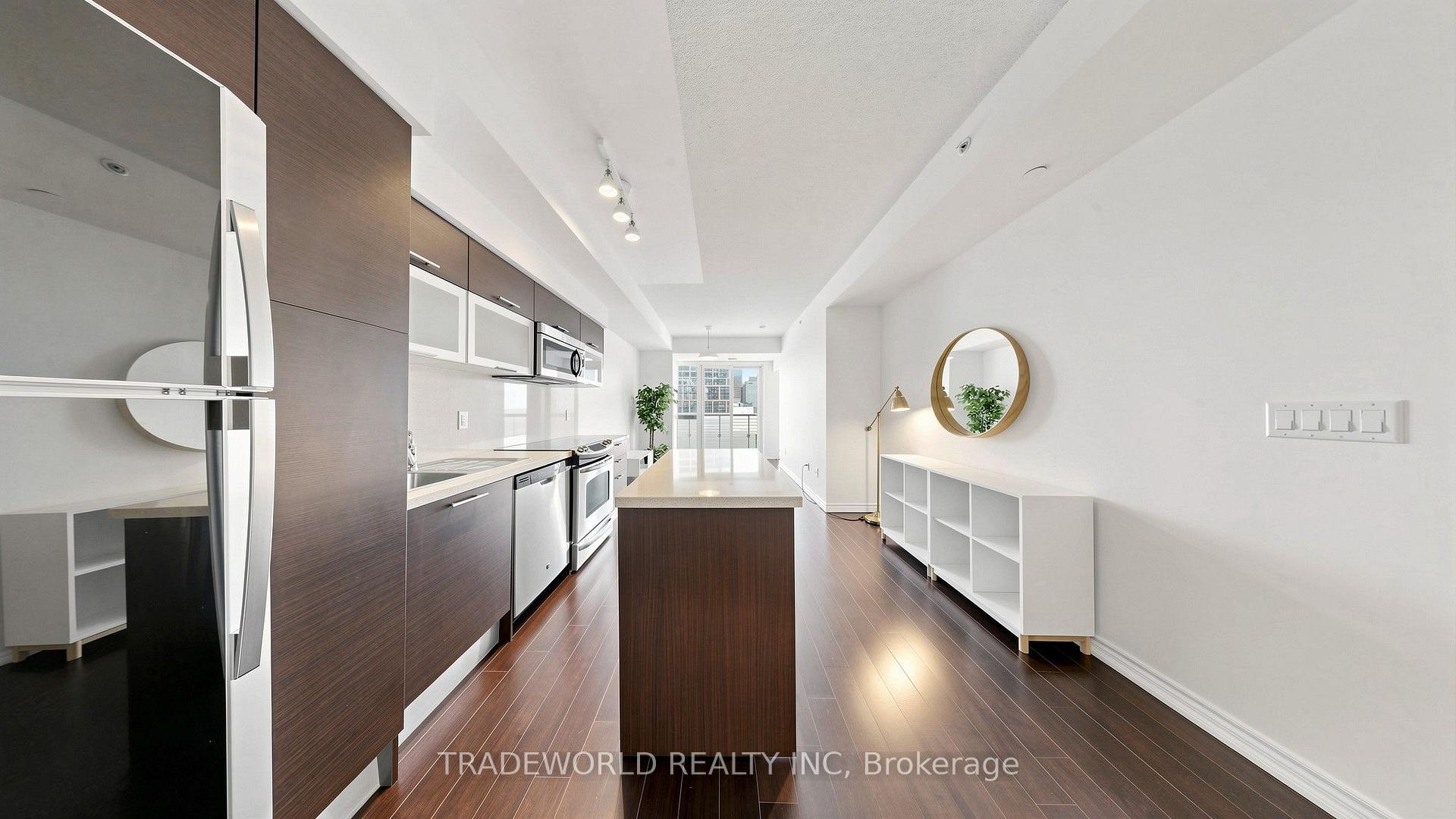 Photo 9 of Unit 3709, 386 Yonge Street, Toronto, Bay Street Corridor — HOMEH