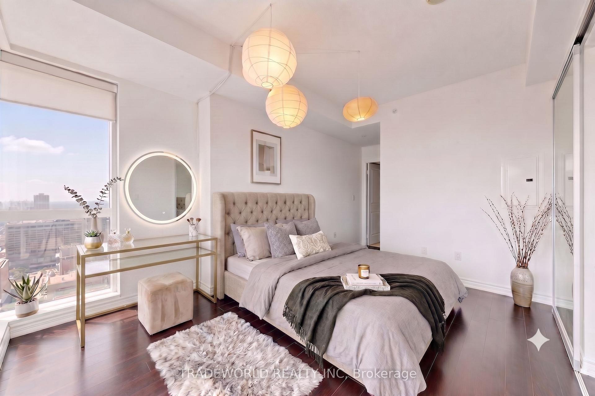 Photo 15 of Unit 3709, 386 Yonge Street, Toronto, Bay Street Corridor — HOMEH