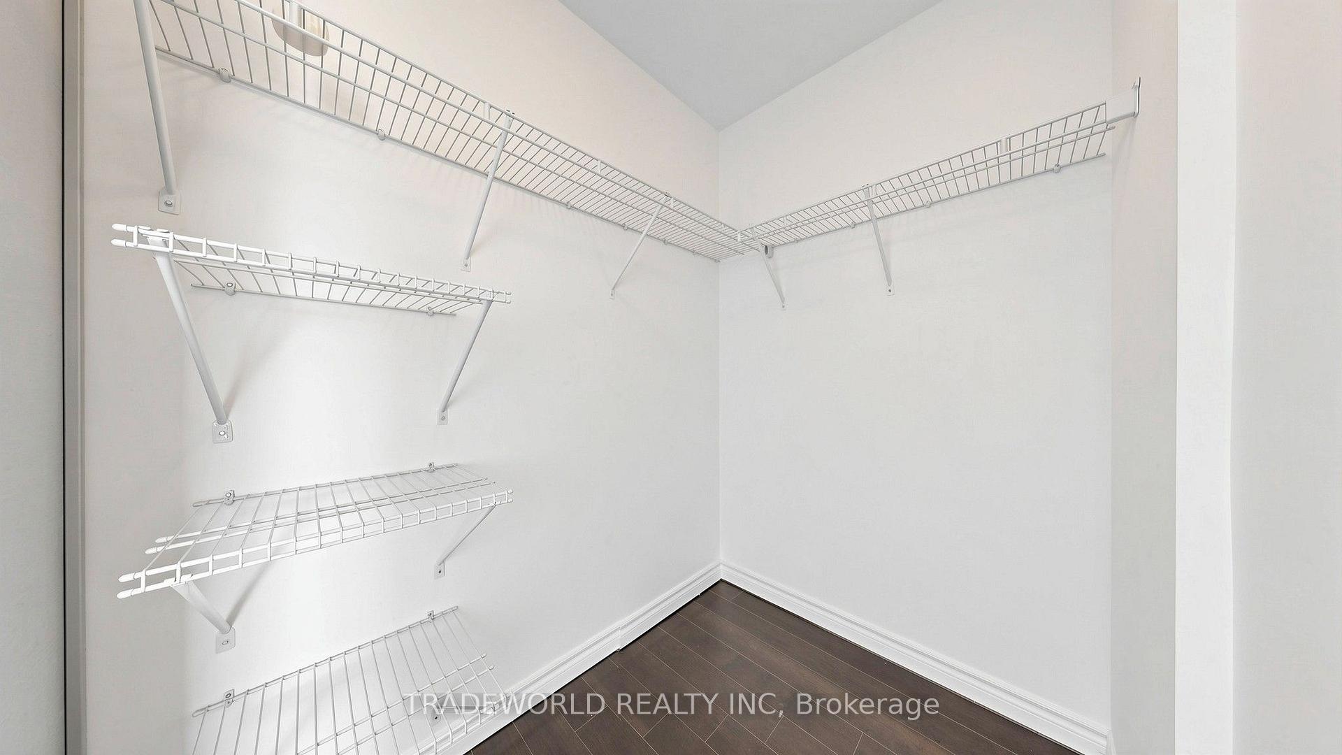 Photo 17 of Unit 3709, 386 Yonge Street, Toronto, Bay Street Corridor — HOMEH