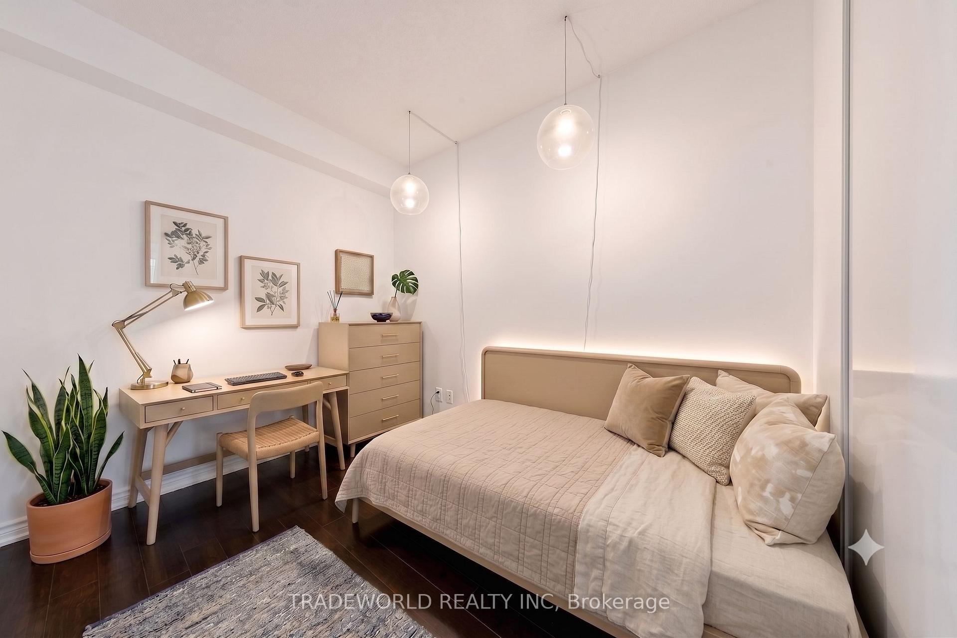 Photo 21 of Unit 3709, 386 Yonge Street, Toronto, Bay Street Corridor — HOMEH