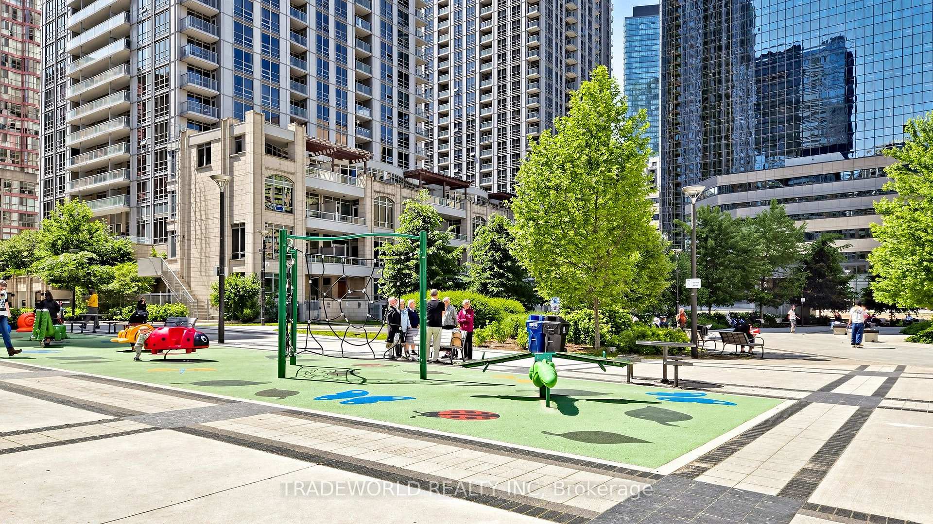 Photo 31 of Unit 3709, 386 Yonge Street, Toronto, Bay Street Corridor — HOMEH