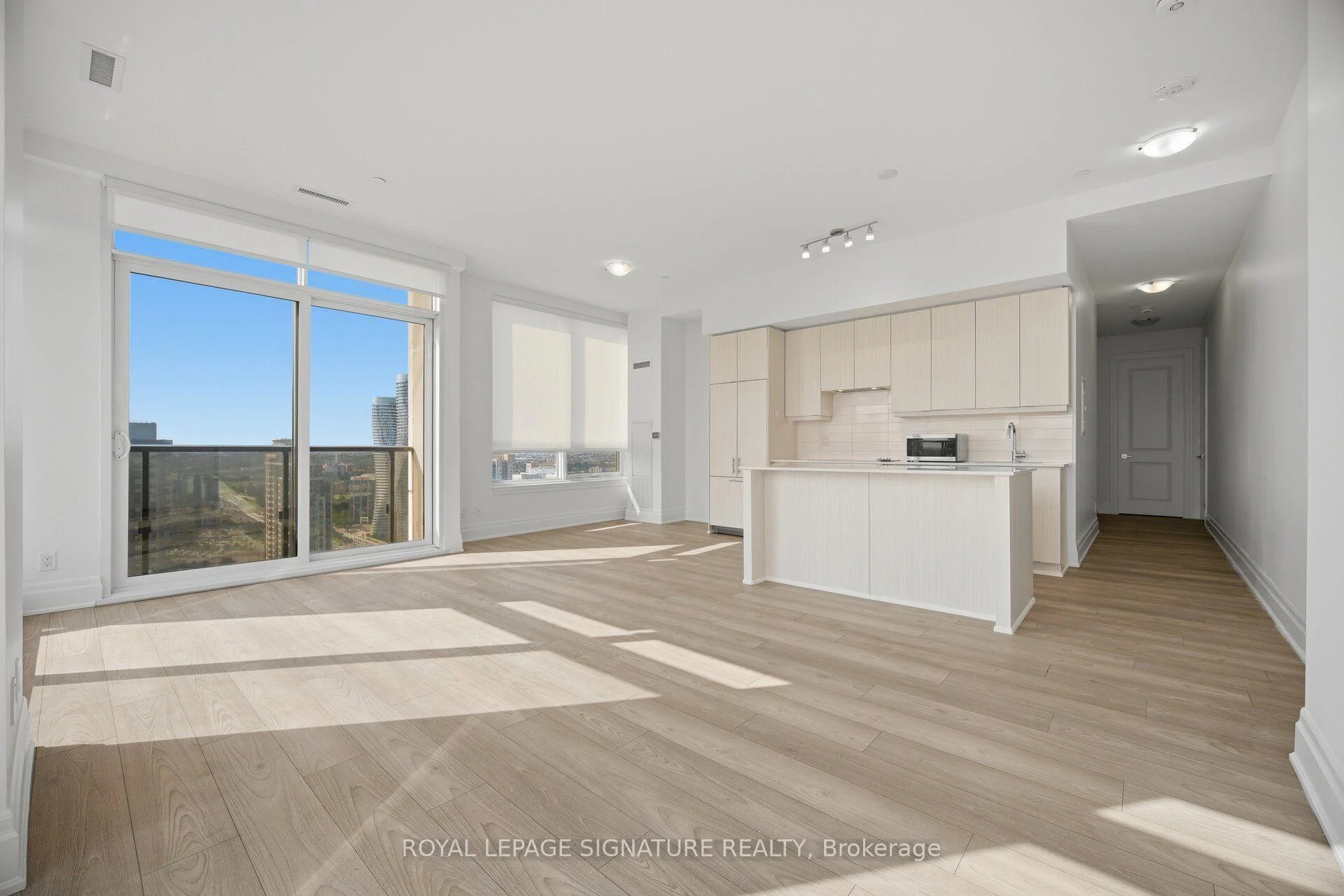 Photo 8 of Unit 3701, 36 Elm Drive, Mississauga, Fairview — HOMEH