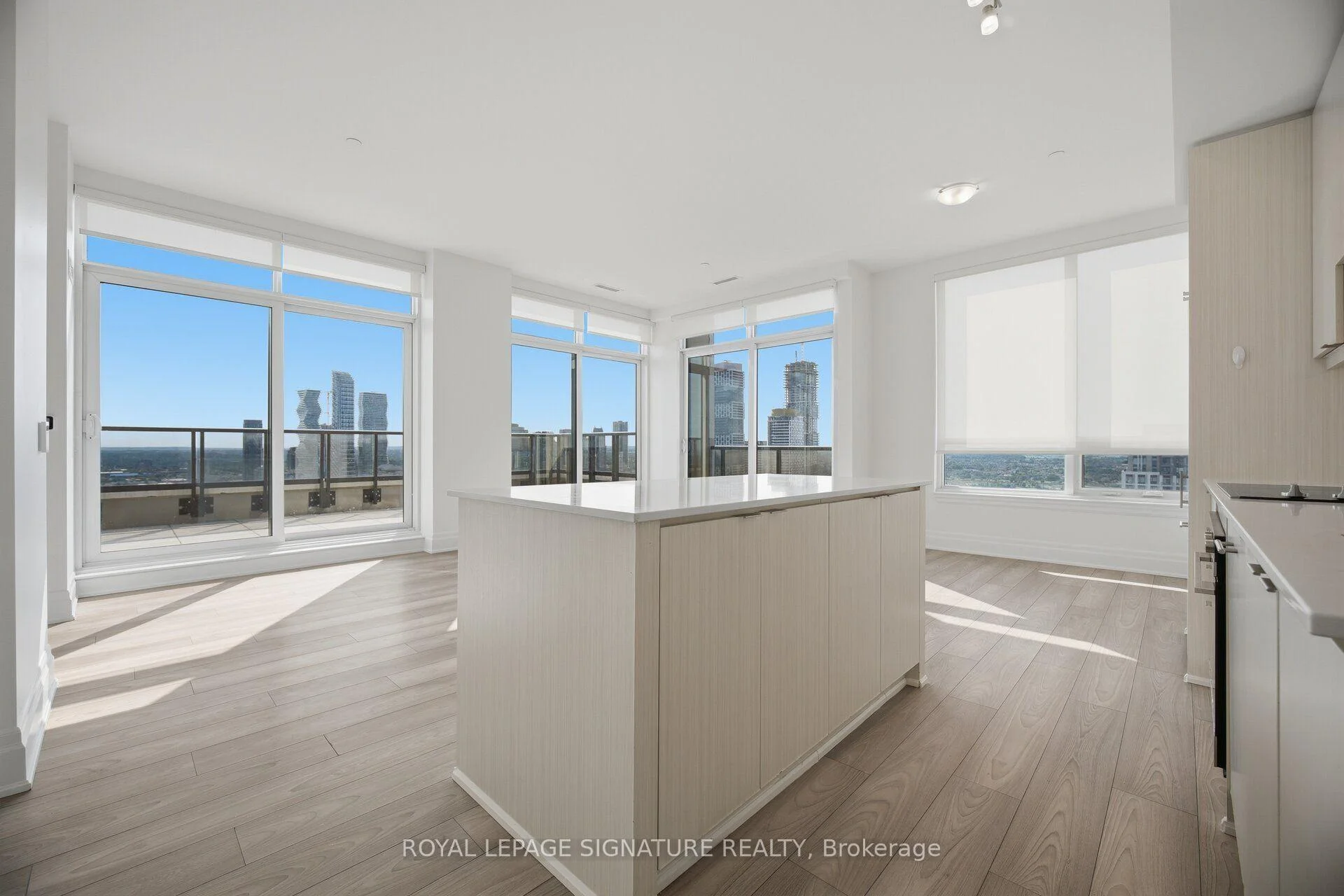 Photo 11 of Unit 3701, 36 Elm Drive, Mississauga, Fairview — HOMEH