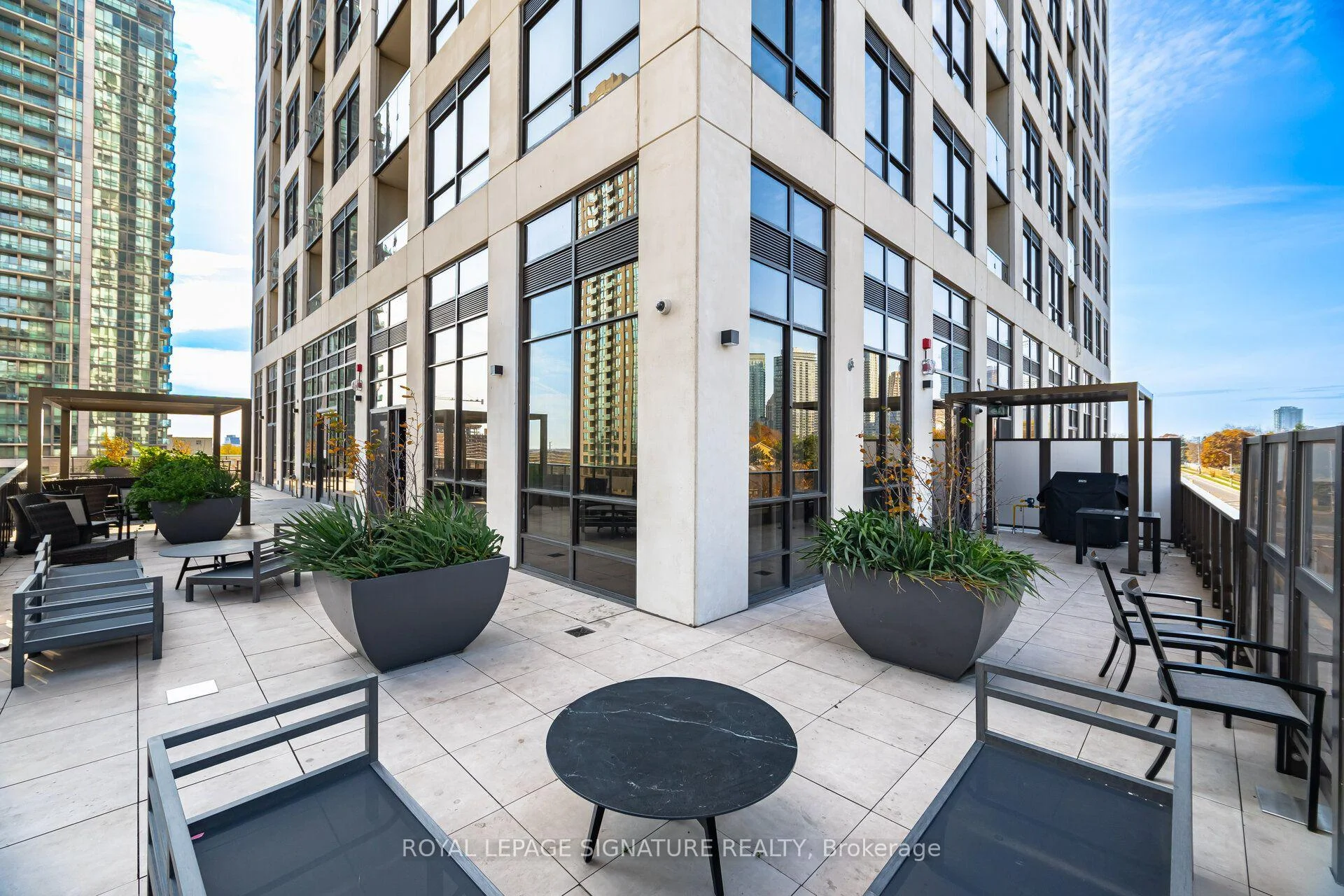 Photo 44 of Unit 3701, 36 Elm Drive, Mississauga, Fairview — HOMEH