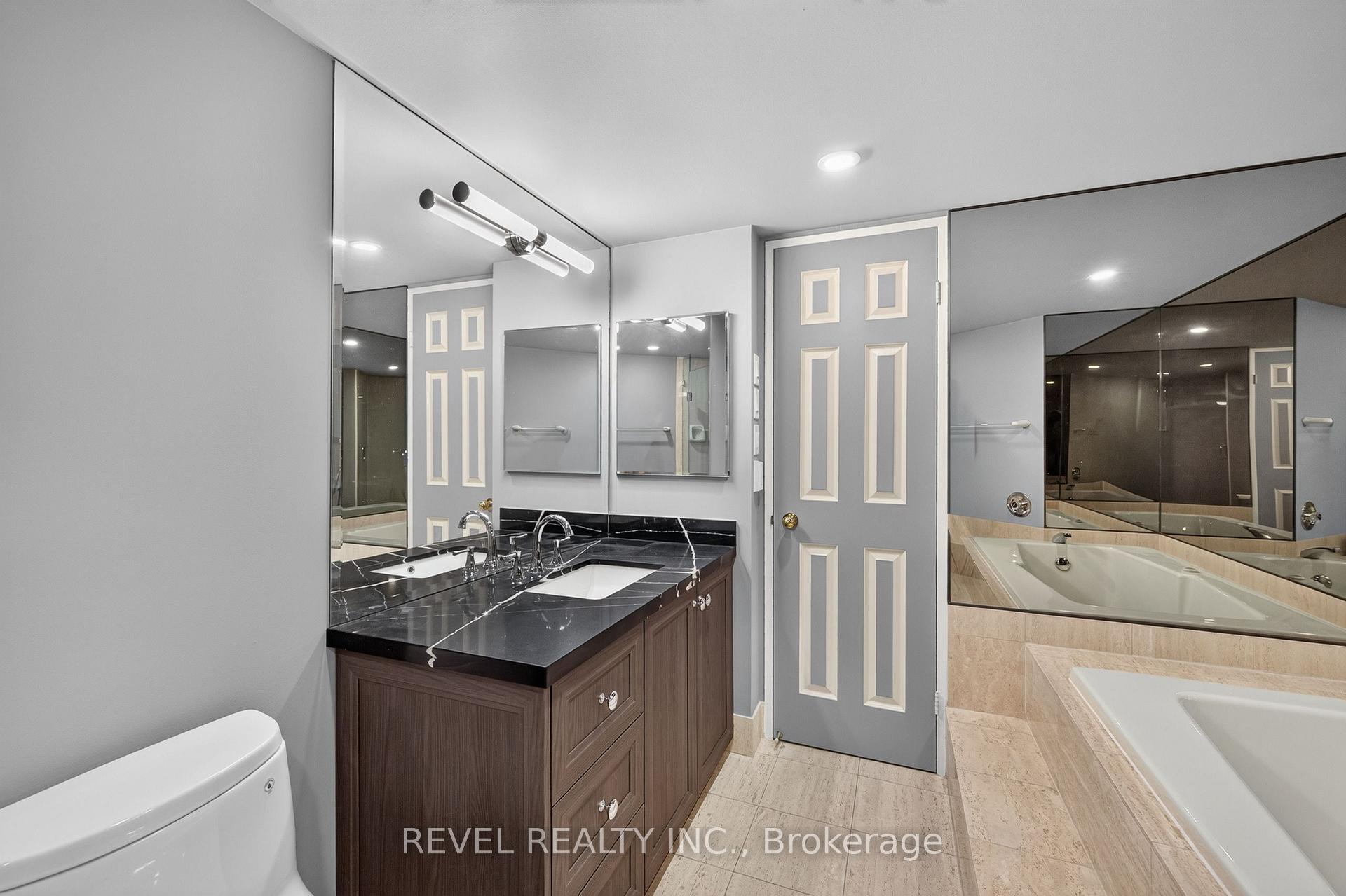 Photo 6 of Unit 2301, 278 Bloor Street E, Toronto, Rosedale-Moore Park — HOMEH