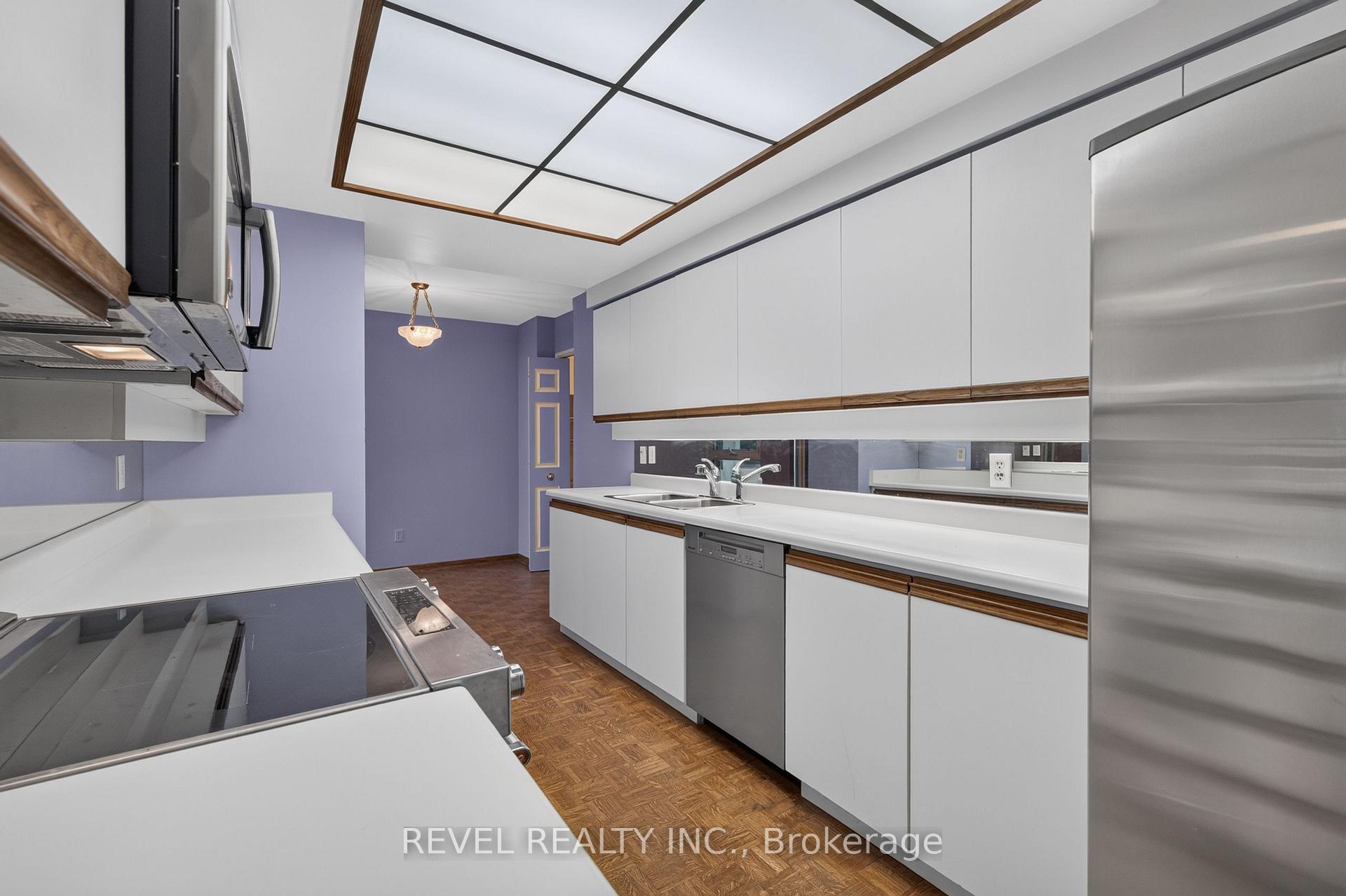 Photo 8 of Unit 2301, 278 Bloor Street E, Toronto, Rosedale-Moore Park — HOMEH