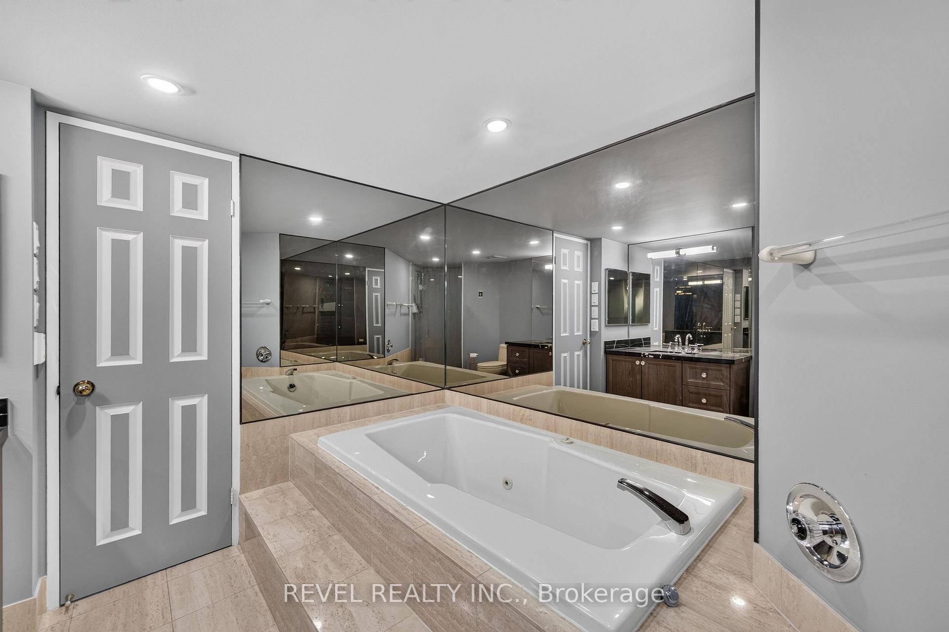 Photo 24 of Unit 2301, 278 Bloor Street E, Toronto, Rosedale-Moore Park — HOMEH