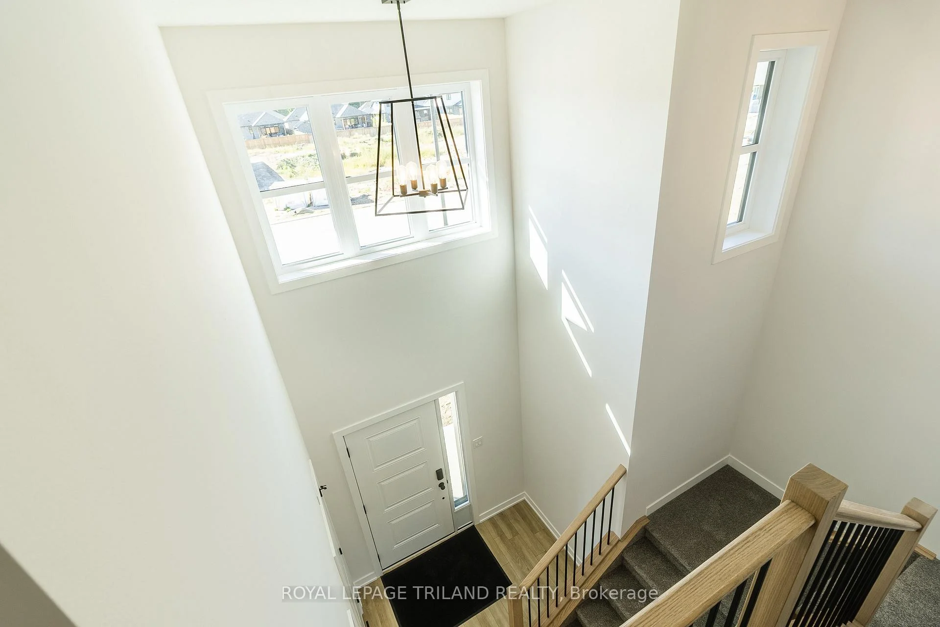 Photo 25 of 18 Hawks Gate, Central Elgin, Rural Central Elgin — HOMEH