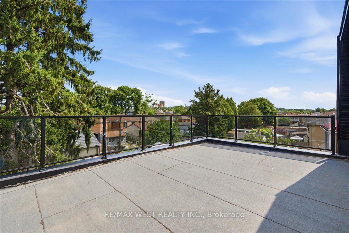 Photo 4 of 50 Rotherham Avenue, Toronto, Keelesdale-Eglinton West — HOMEH