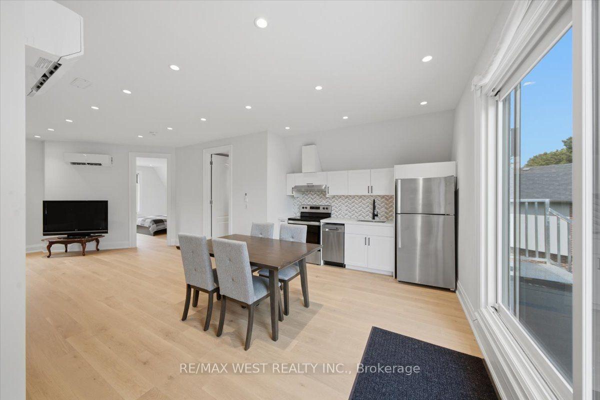 Photo 8 of 50 Rotherham Avenue, Toronto, Keelesdale-Eglinton West — HOMEH