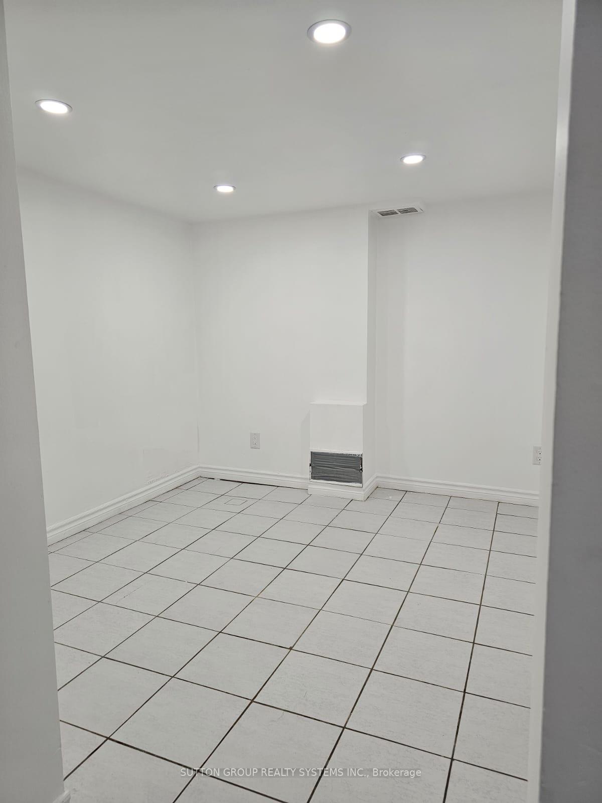 Photo 13 of 137B Chatham Avenue, Toronto, Blake-Jones — HOMEH