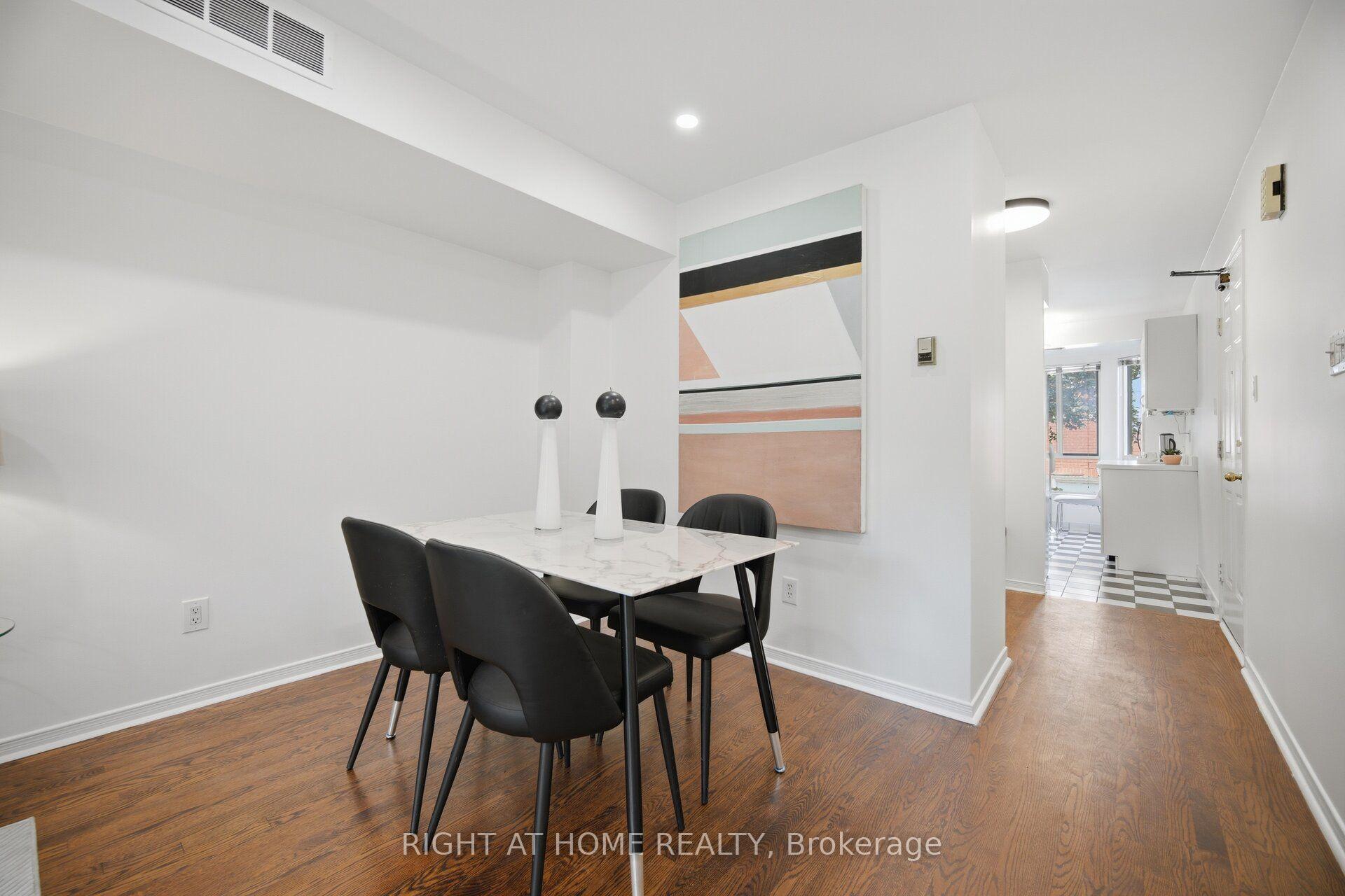Photo 8 of Unit TH 8A, 801 King Street, Toronto, Niagara — HOMEH