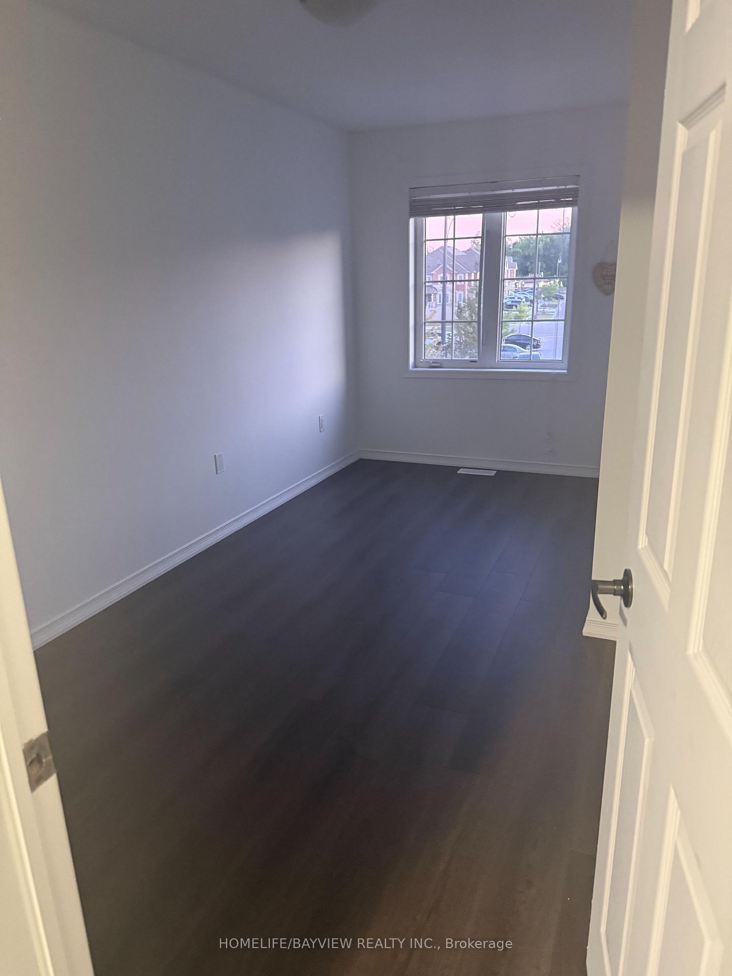 Photo 5 of Unit Main floor, 22 Edsel Road, Brampton, Northwest Brampton — HOMEH