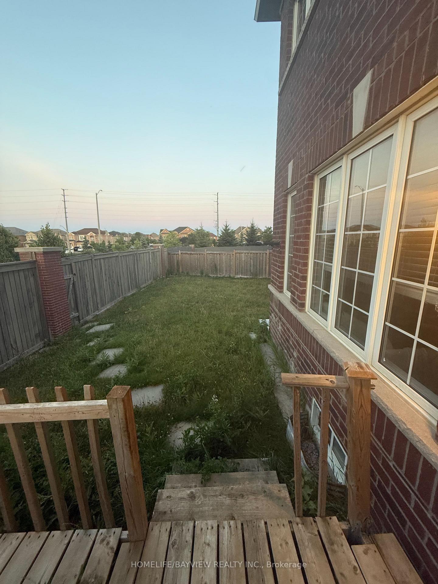 Photo 8 of Unit Main floor, 22 Edsel Road, Brampton, Northwest Brampton — HOMEH