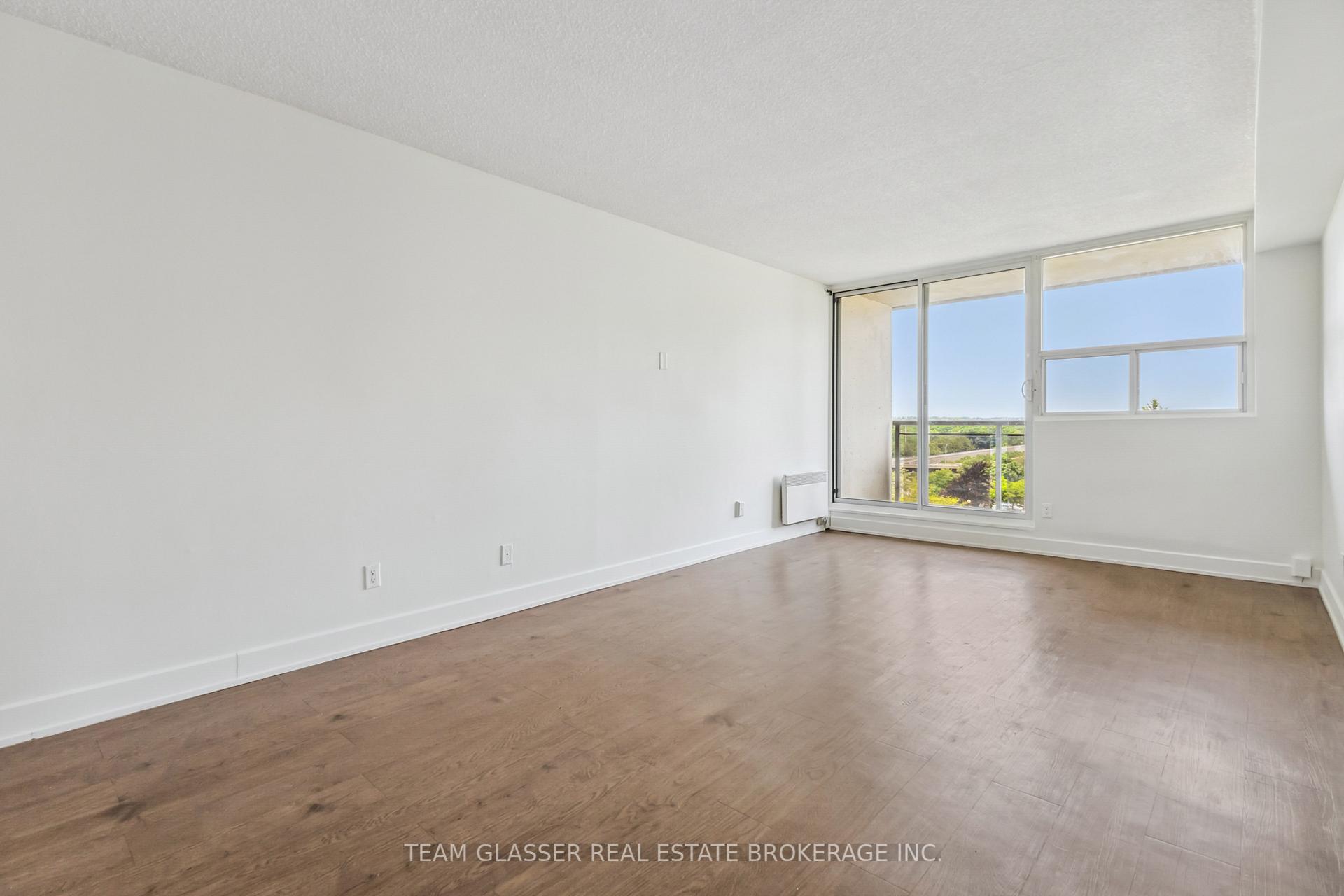 Photo 10 of Unit 1108, 21 King Street, London, East K — HOMEH