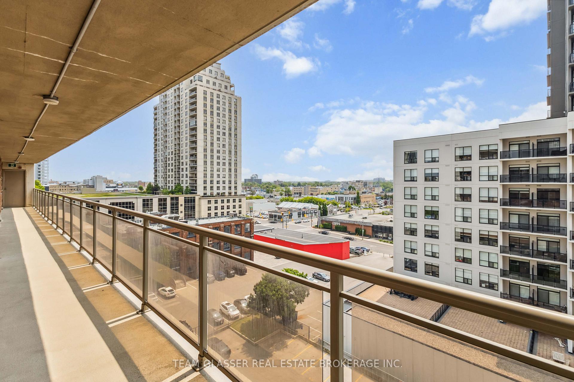 Photo 17 of Unit 1108, 21 King Street, London, East K — HOMEH