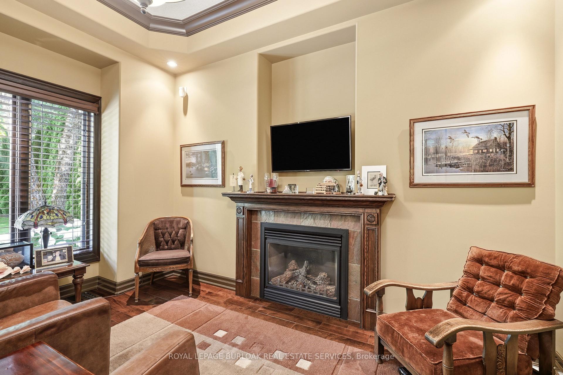 Photo 7 of Unit 5, 143 Lake Street, Grimsby, Grimsby Beach — HOMEH
