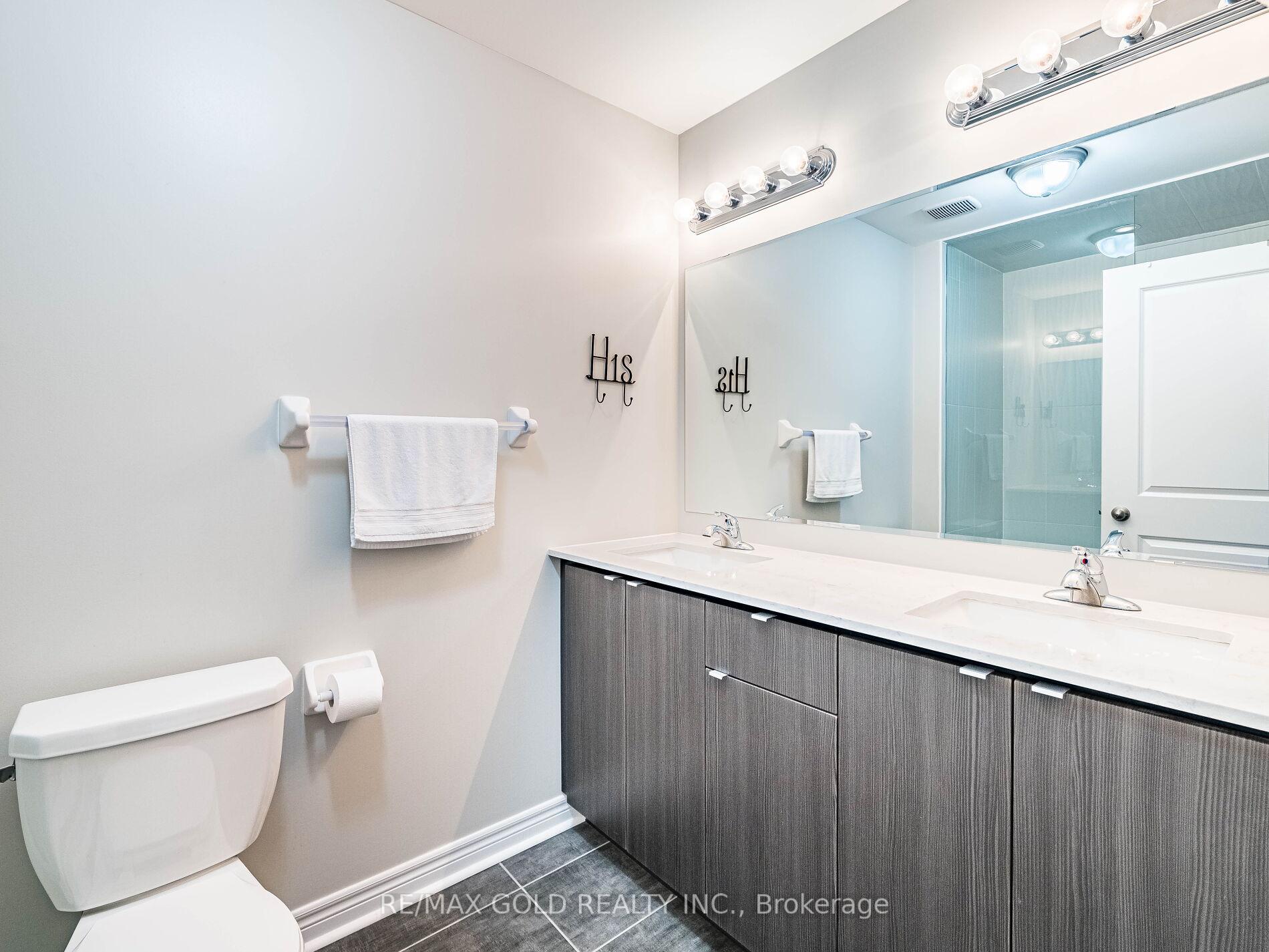 Photo 21 of 19 Sudeley Lane, Brampton, Northwest Brampton — HOMEH