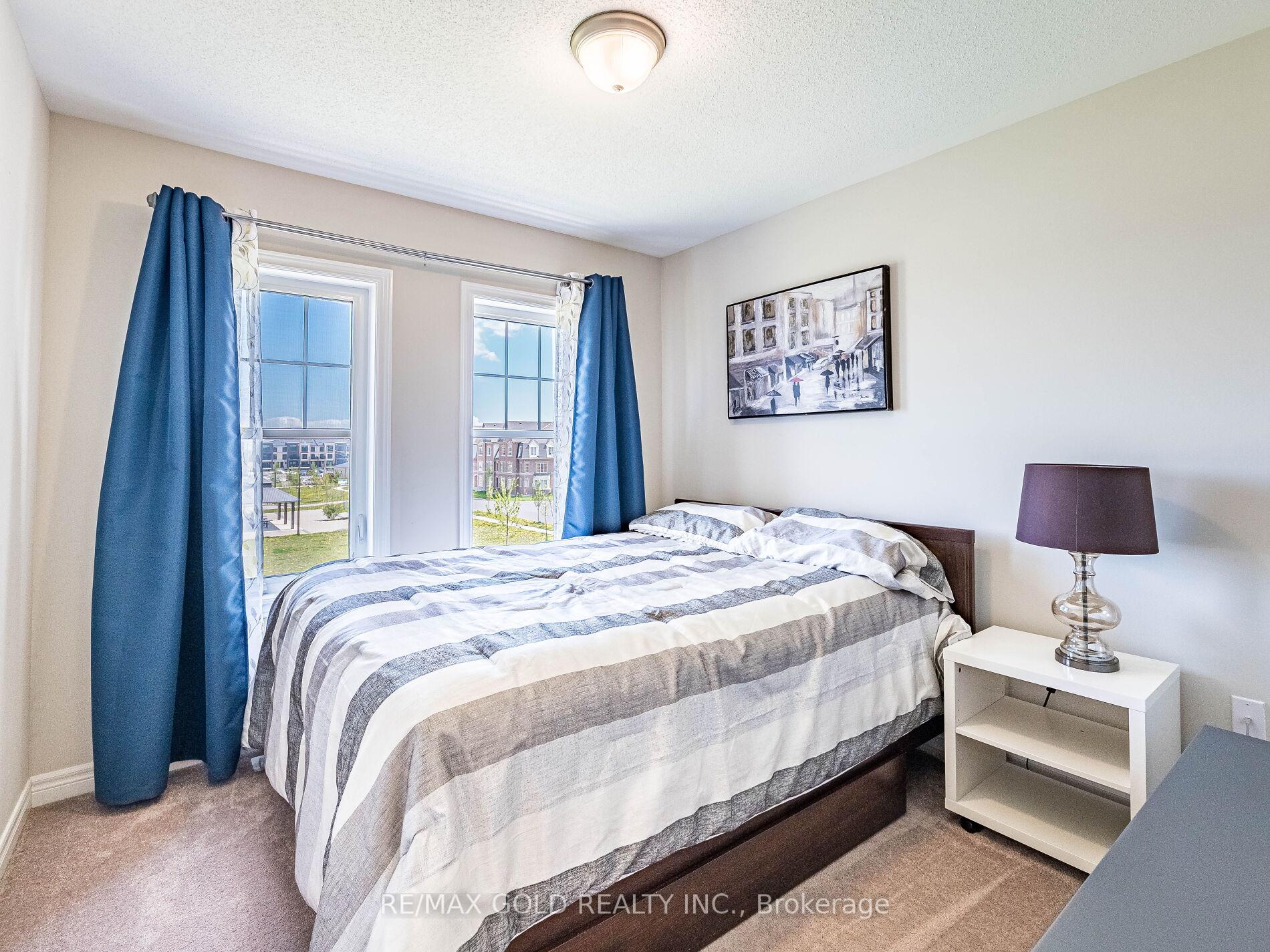 Photo 23 of 19 Sudeley Lane, Brampton, Northwest Brampton — HOMEH