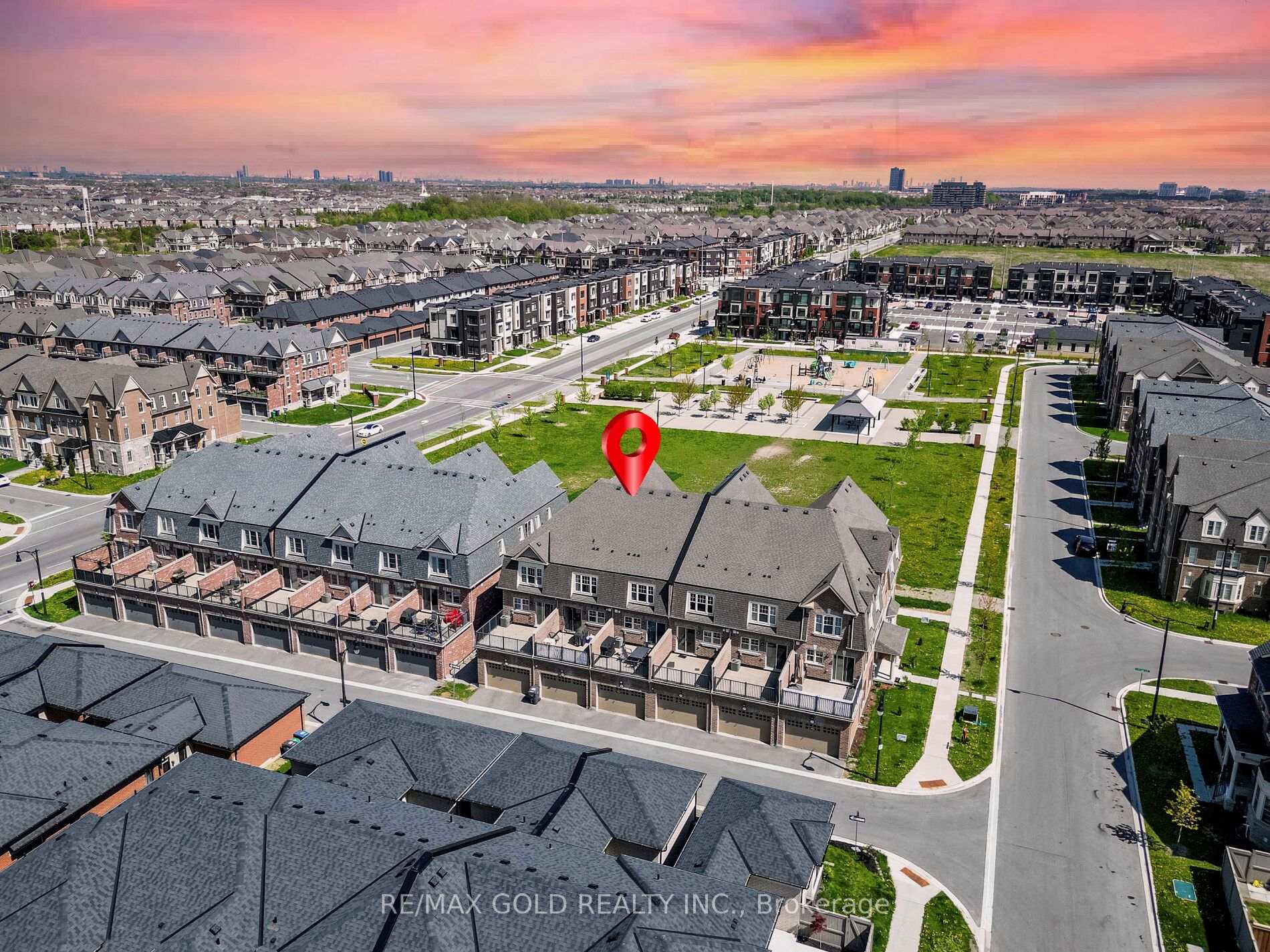 Photo 33 of 19 Sudeley Lane, Brampton, Northwest Brampton — HOMEH