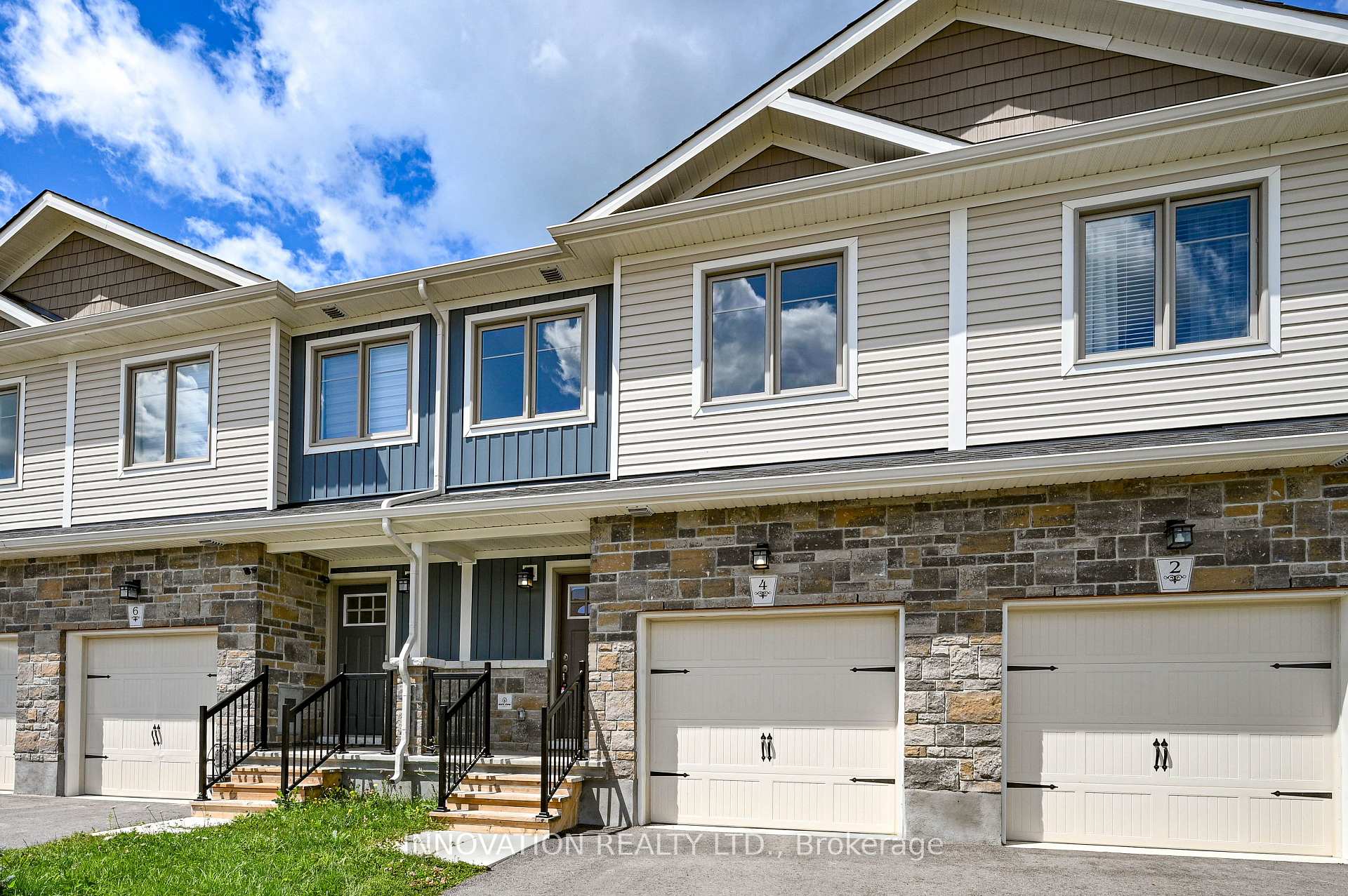 Photo 2 of 4 Staples Boulevard, Smiths Falls, Smiths Falls — HOMEH