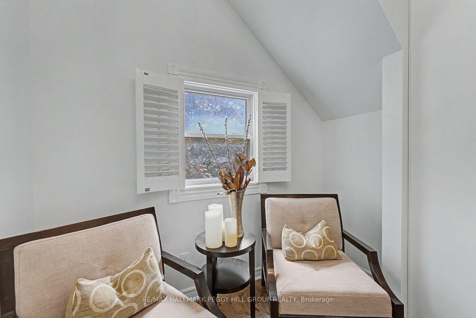 Photo 19 of 176B Collier Street, Barrie, Codrington — HOMEH