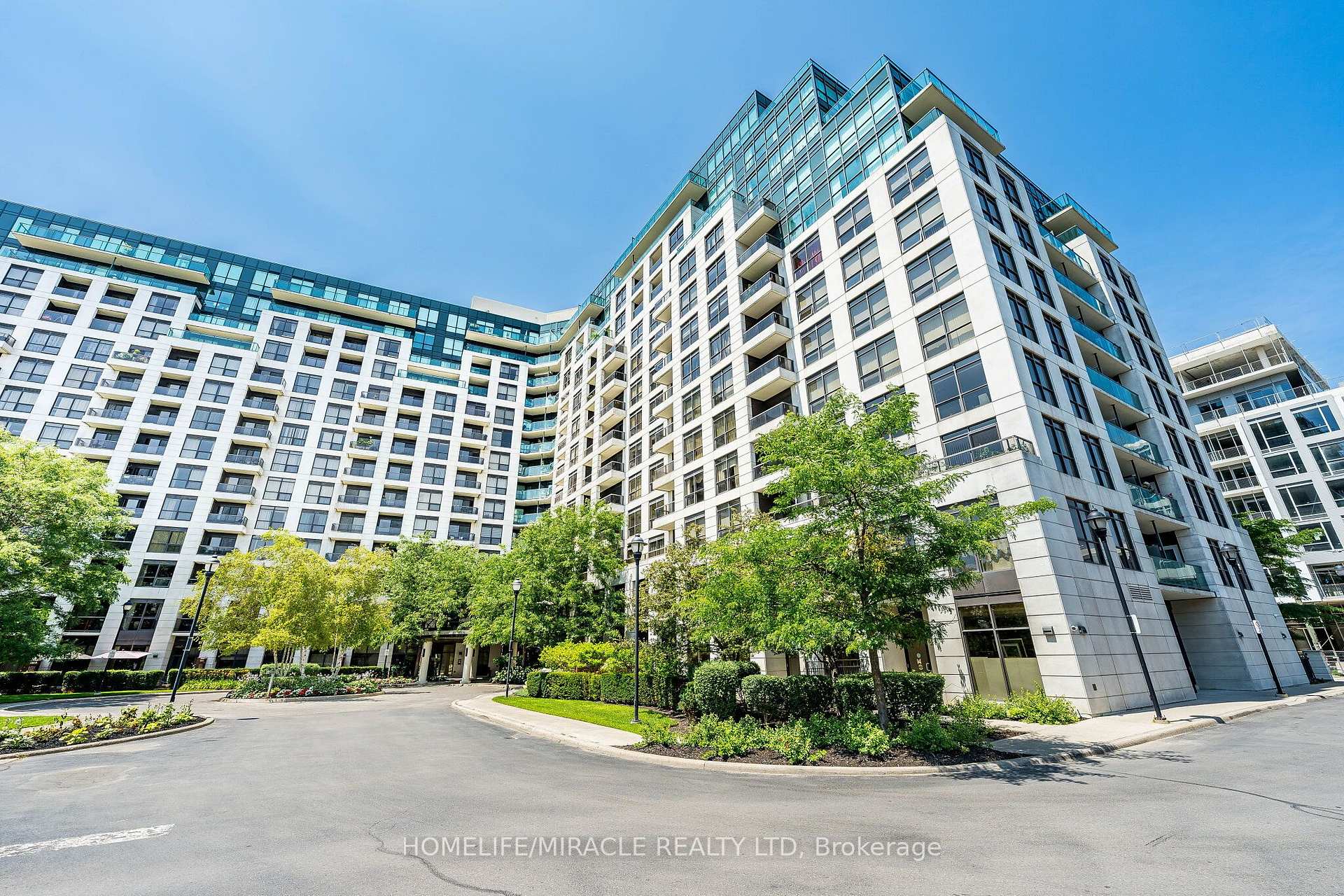 Photo 31 of Unit 121, 18 Harding Boulevard, Richmond Hill, Harding — HOMEH