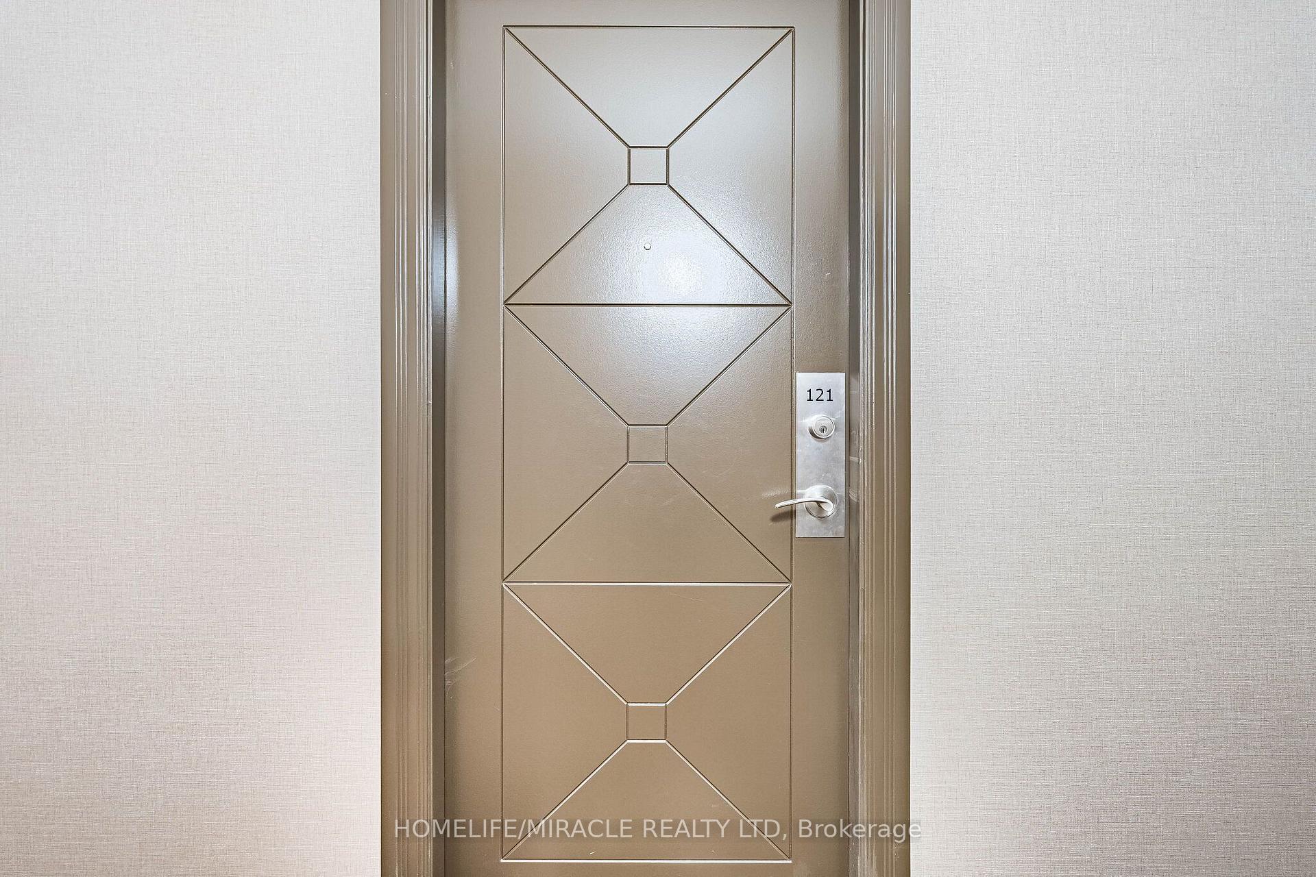 Photo 30 of Unit 121, 18 Harding Boulevard, Richmond Hill, Harding — HOMEH