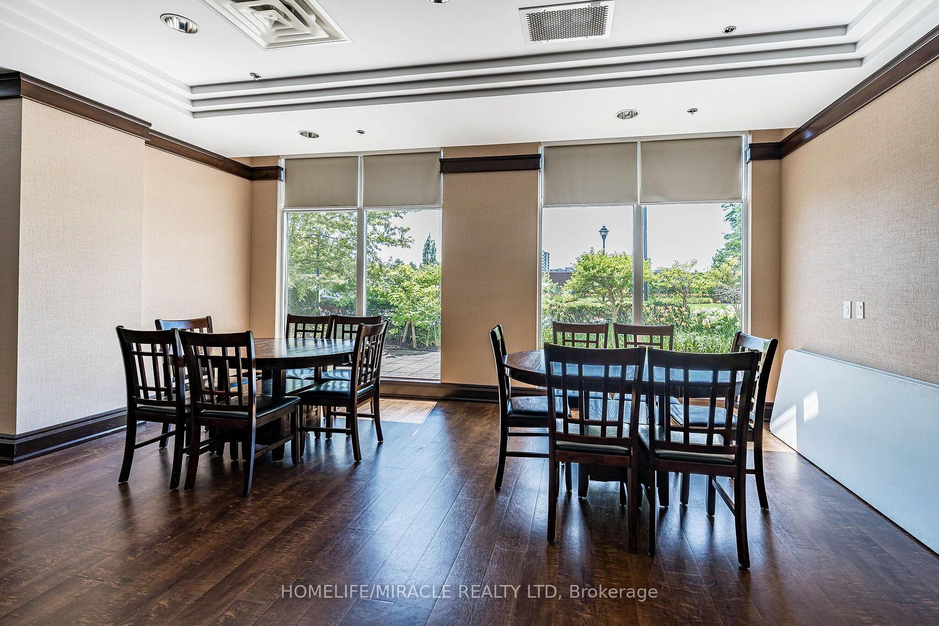 Photo 35 of Unit 121, 18 Harding Boulevard, Richmond Hill, Harding — HOMEH