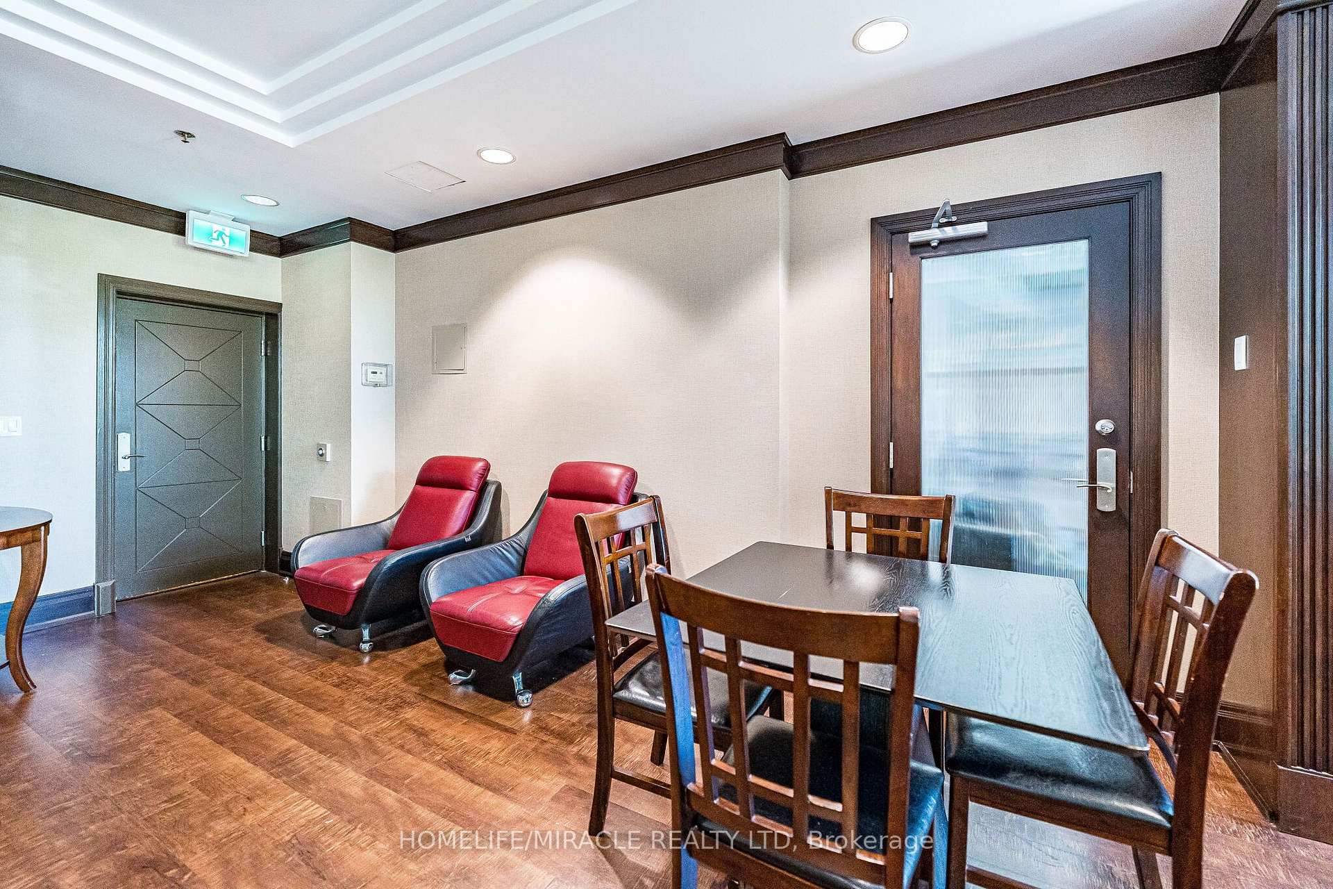 Photo 43 of Unit 121, 18 Harding Boulevard, Richmond Hill, Harding — HOMEH