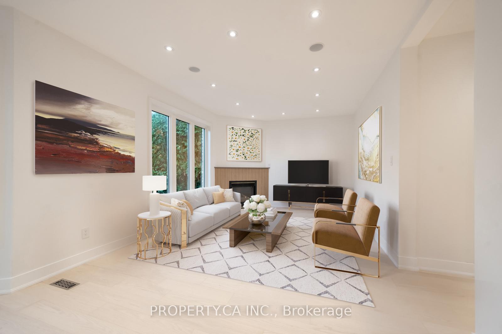 Photo 3 of 63 Concord Road, Vaughan, Beverley Glen — HOMEH