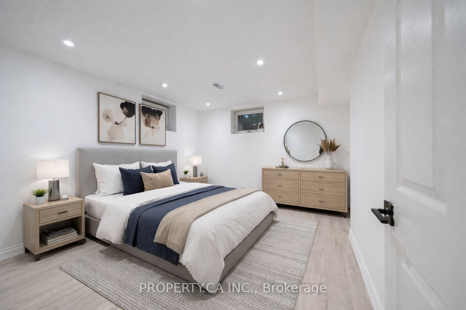 Photo 21 of 63 Concord Road, Vaughan, Beverley Glen — HOMEH
