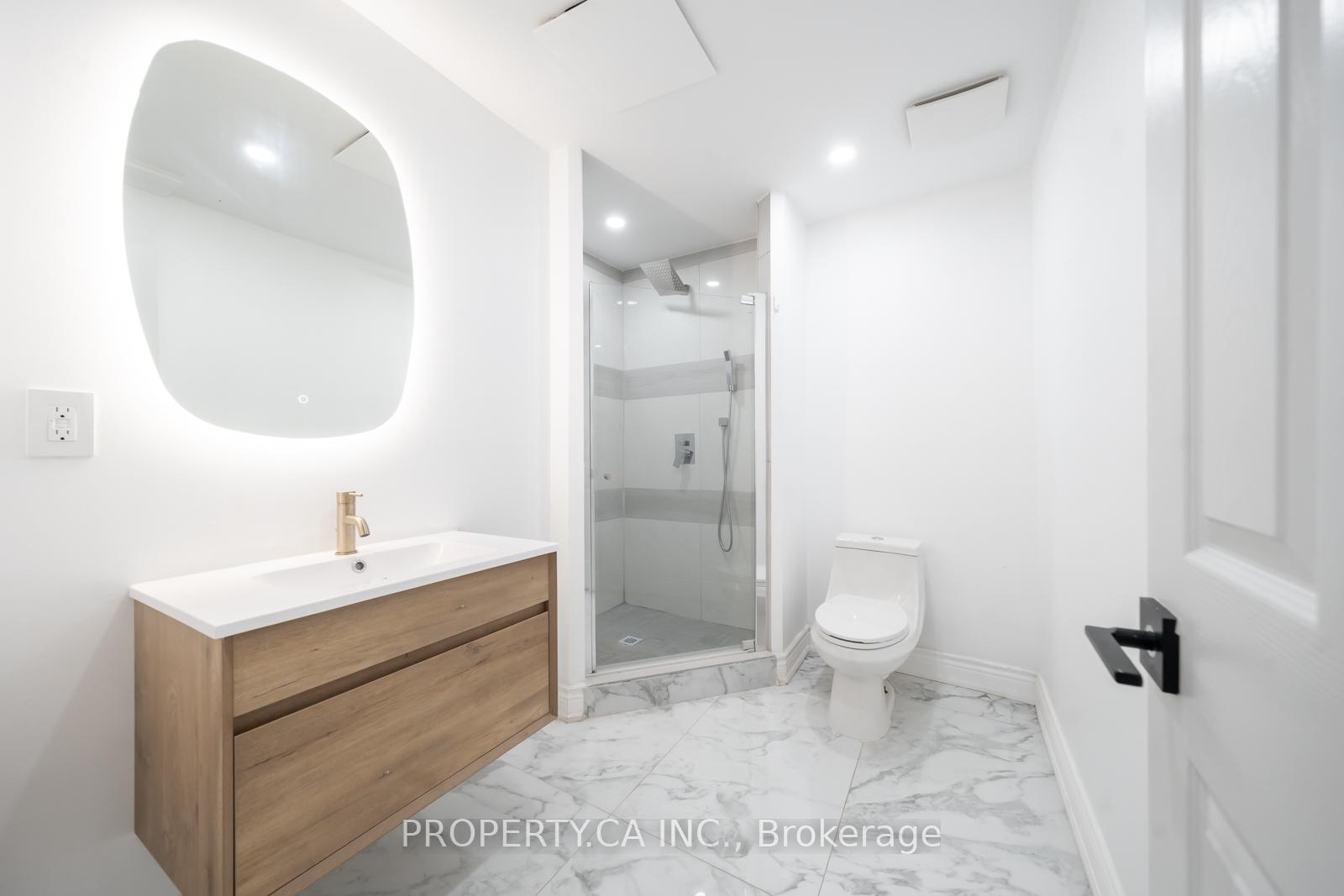 Photo 22 of 63 Concord Road, Vaughan, Beverley Glen — HOMEH