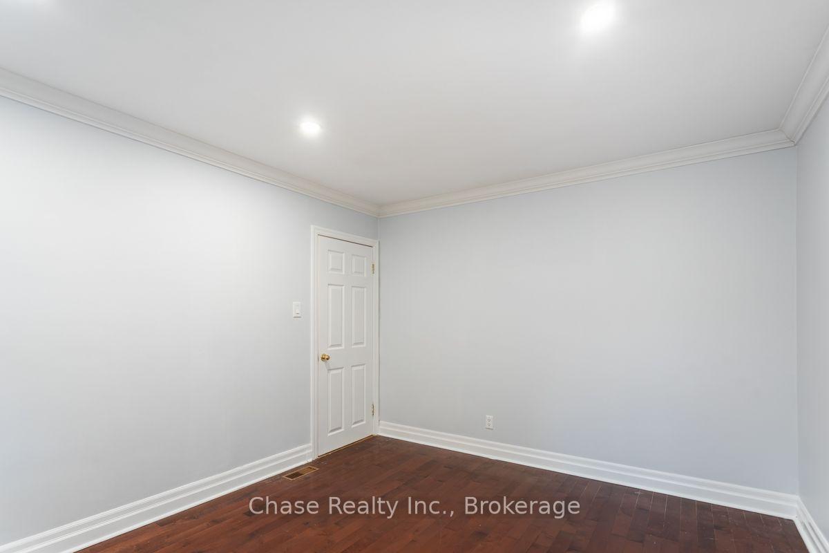 Photo 6 of 402 Guelph Line, Burlington, Brant — HOMEH