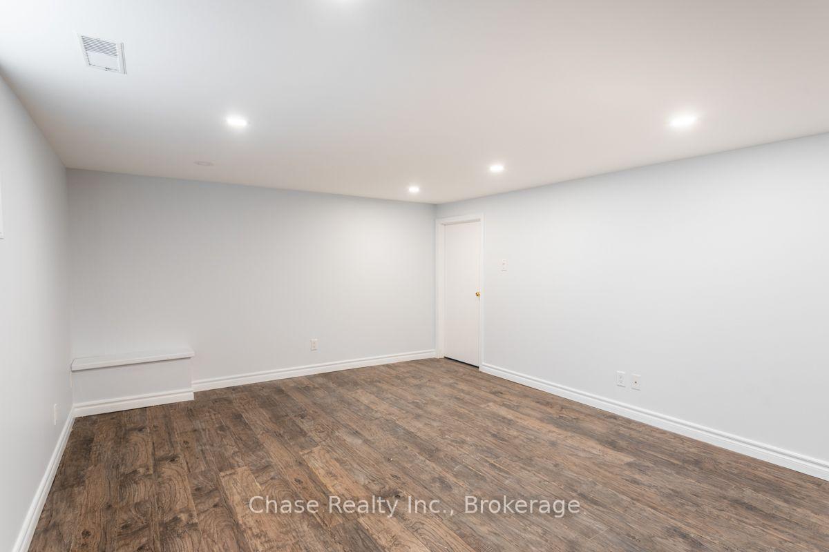 Photo 17 of 402 Guelph Line, Burlington, Brant — HOMEH