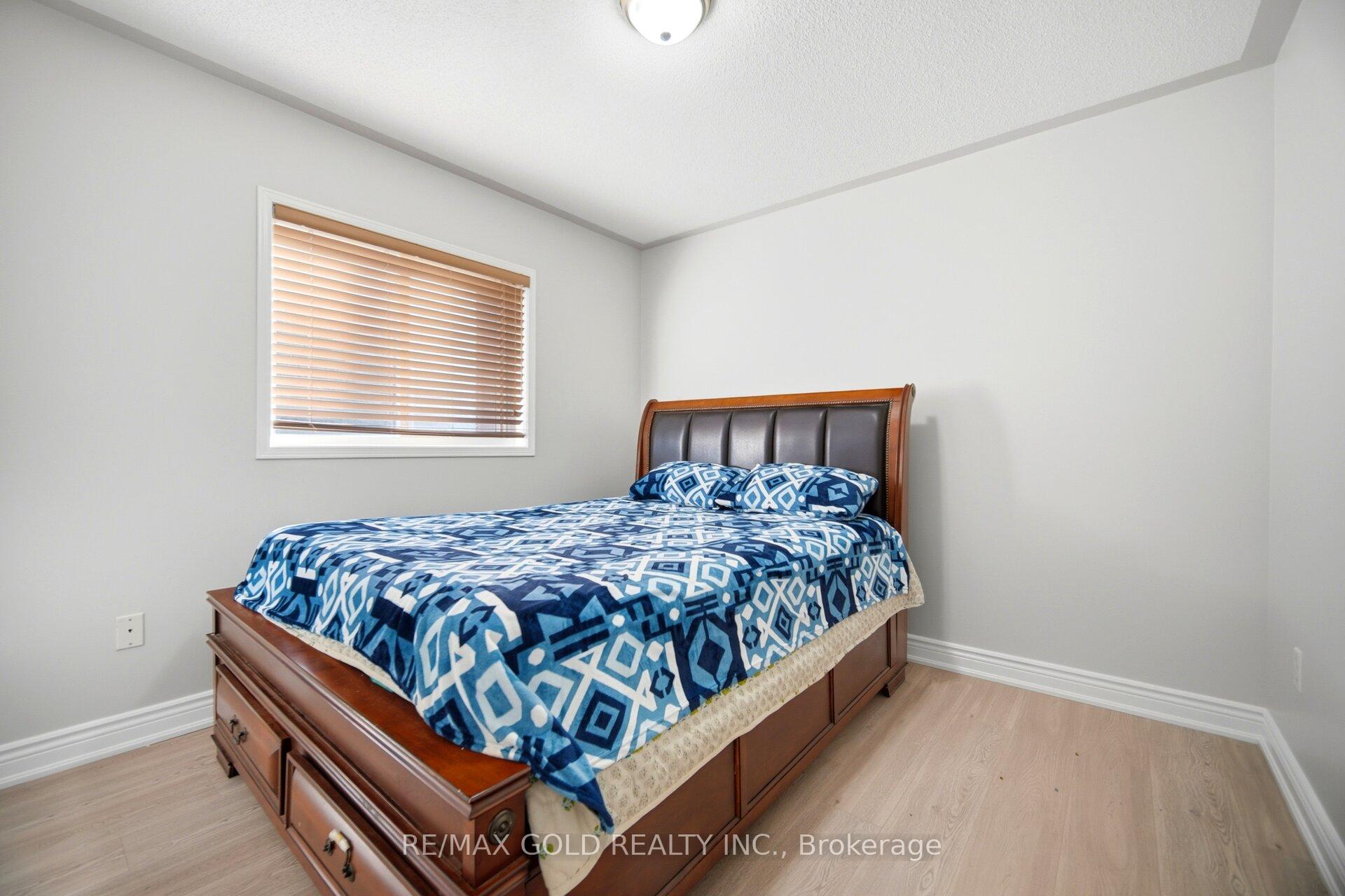 Photo 29 of 24 Whitehouse Crescent, Brampton, Bram East — HOMEH
